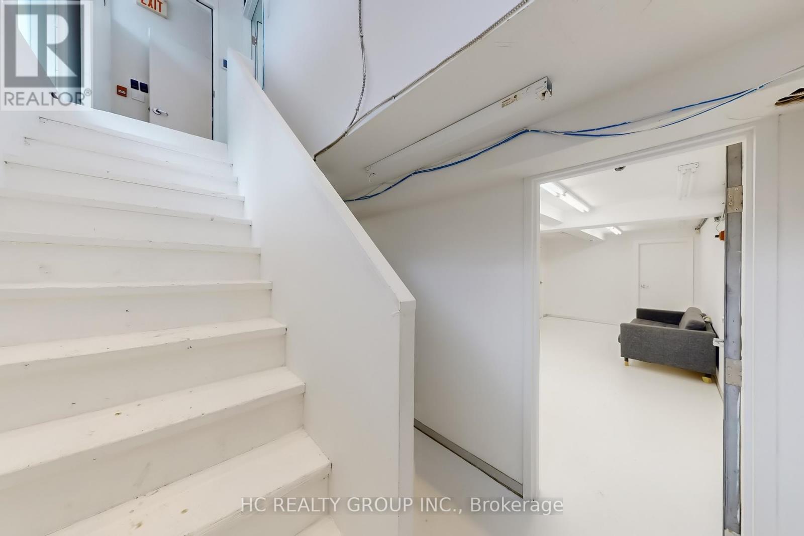 899 Dundas Street W, Toronto (Trinity-Bellwoods), Ontario  M6J 1V9 - Photo 6 - C12403278