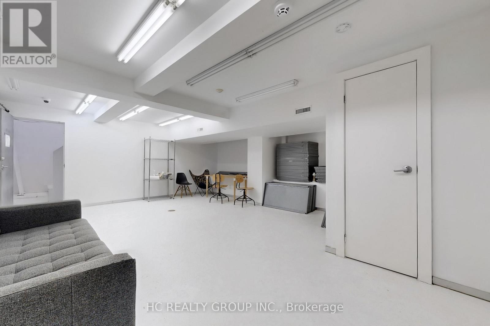 899 Dundas Street W, Toronto (Trinity-Bellwoods), Ontario  M6J 1V9 - Photo 9 - C12403278