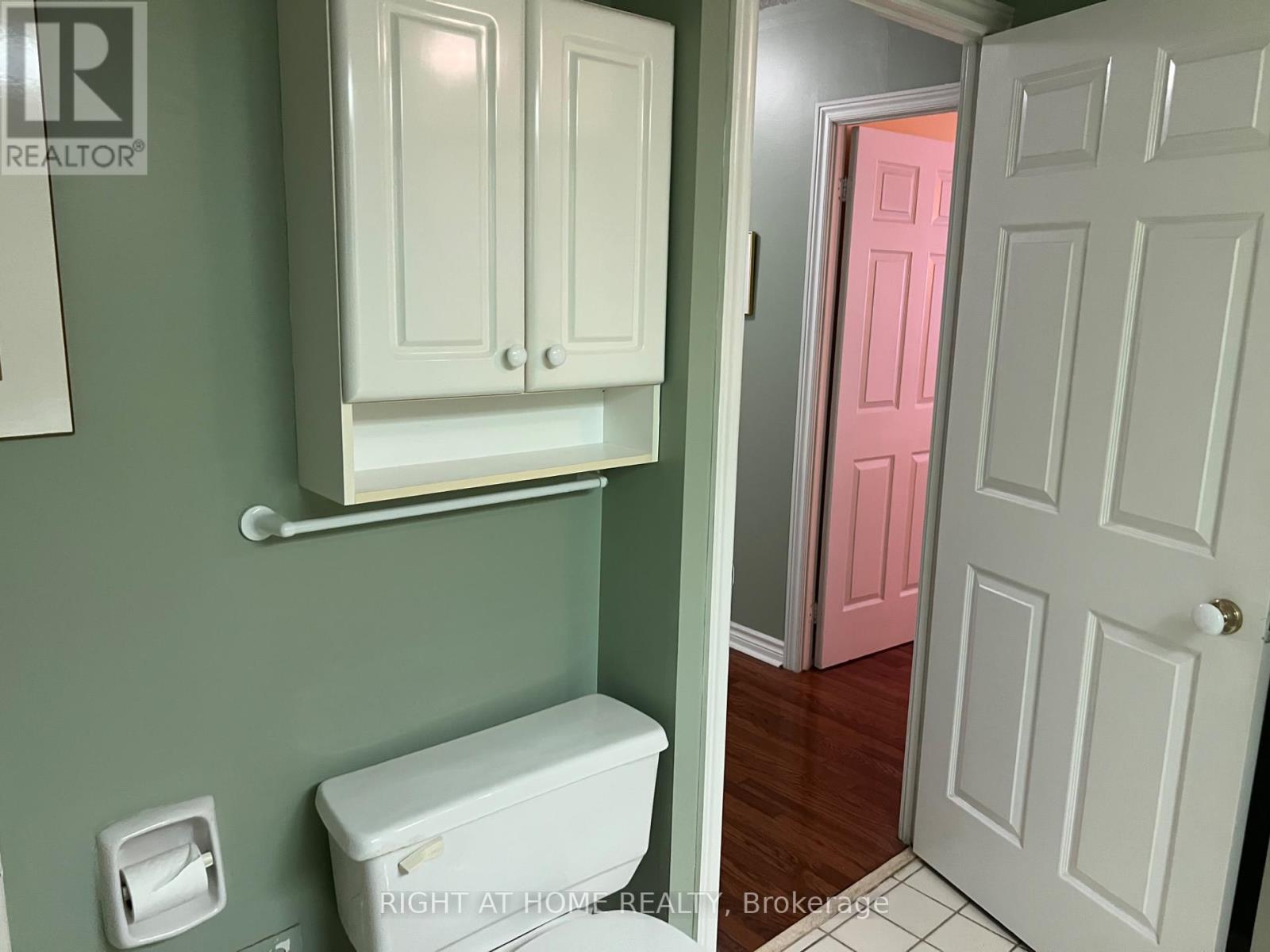 705 - 71 Simcoe Street, Toronto, Ontario  M5J 2S9 - Photo 13 - C12403292
