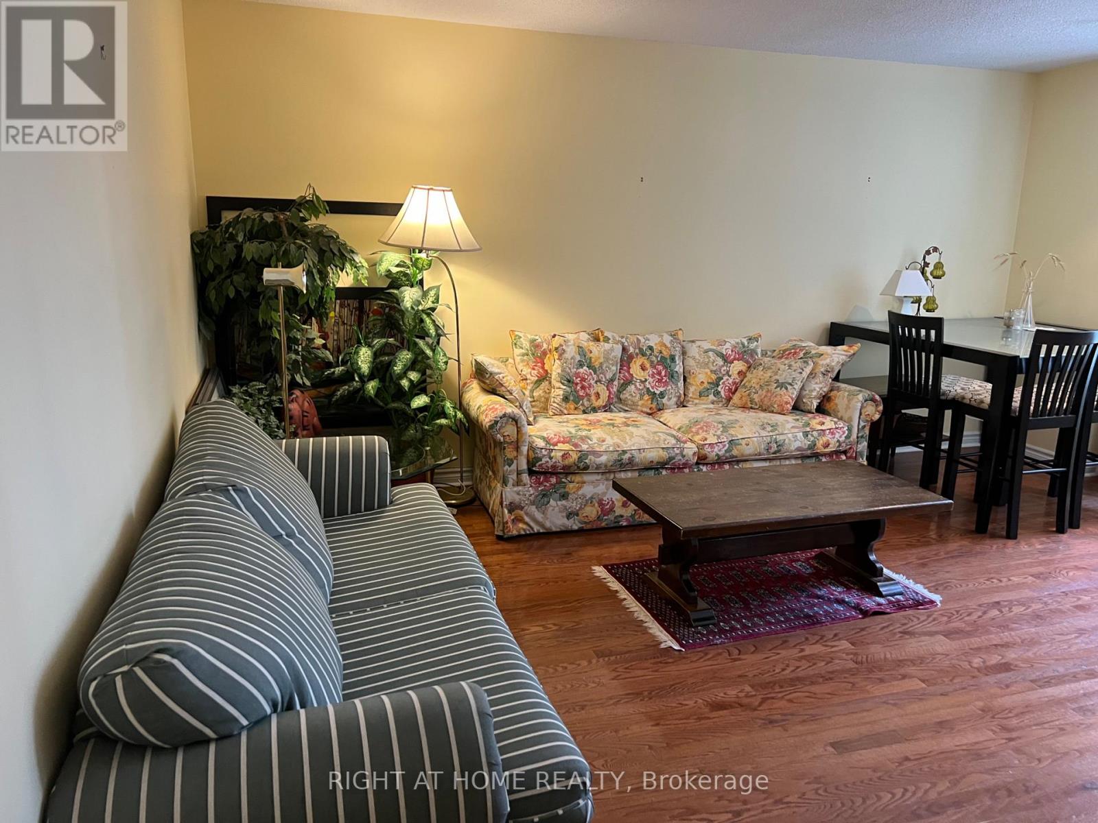 705 - 71 Simcoe Street, Toronto, Ontario  M5J 2S9 - Photo 2 - C12403292
