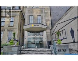705 - 71 SIMCOE STREET, Toronto, Ontario