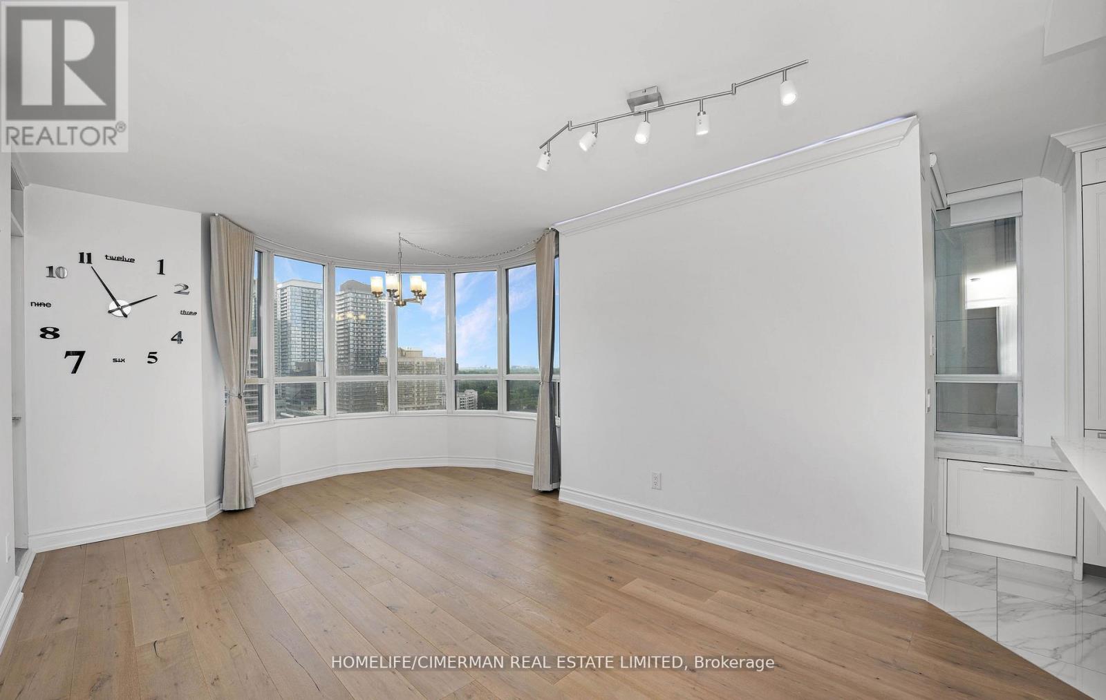 1327 - 15 Northtown Way, Toronto, Ontario  M2N 7L5 - Photo 5 - C12403298