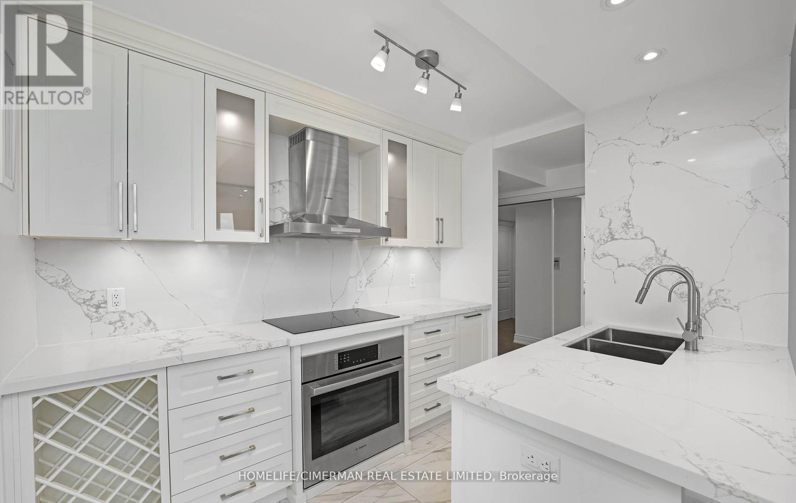 1327 - 15 Northtown Way, Toronto, Ontario  M2N 7L5 - Photo 8 - C12403298