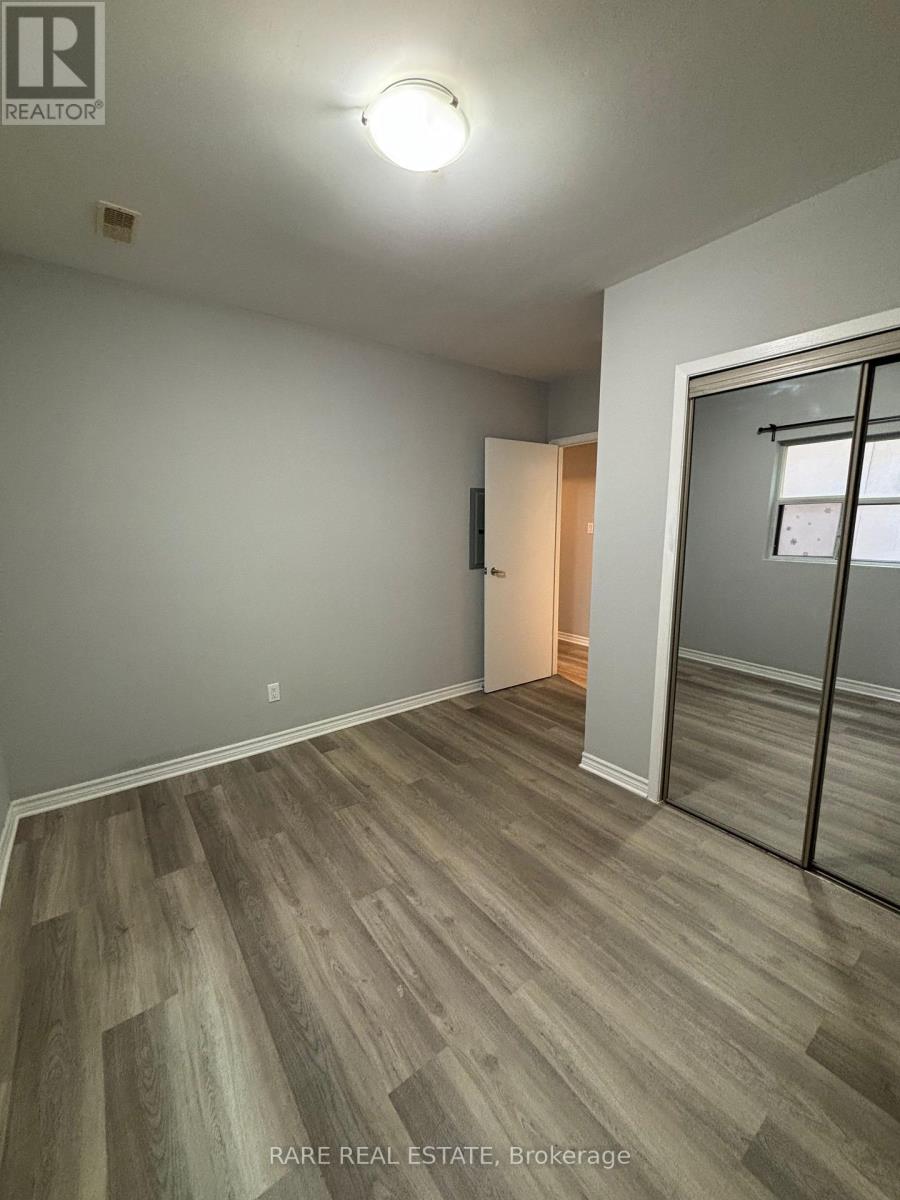 202 - 253 Augusta Avenue, Toronto, Ontario  M5T 2L8 - Photo 10 - C12403340