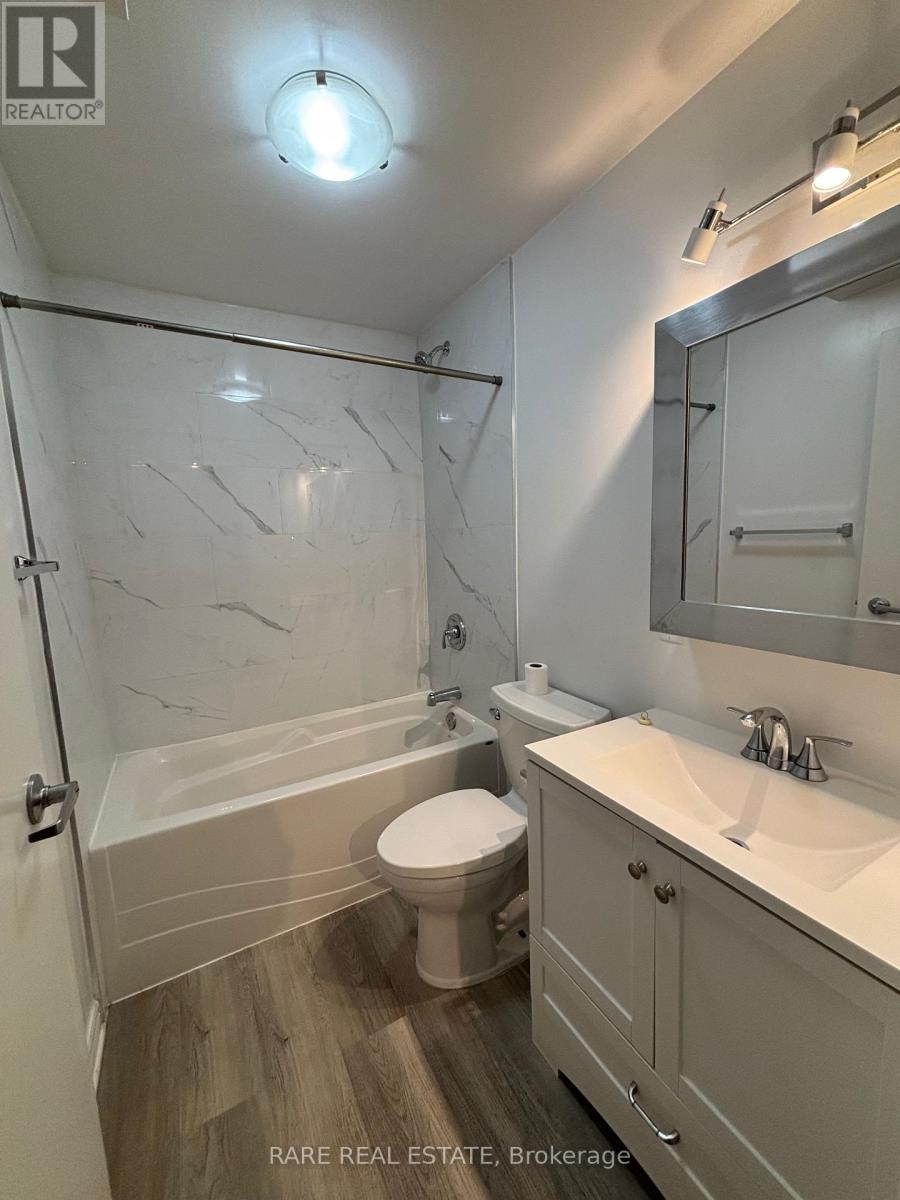 202 - 253 Augusta Avenue, Toronto, Ontario  M5T 2L8 - Photo 11 - C12403340