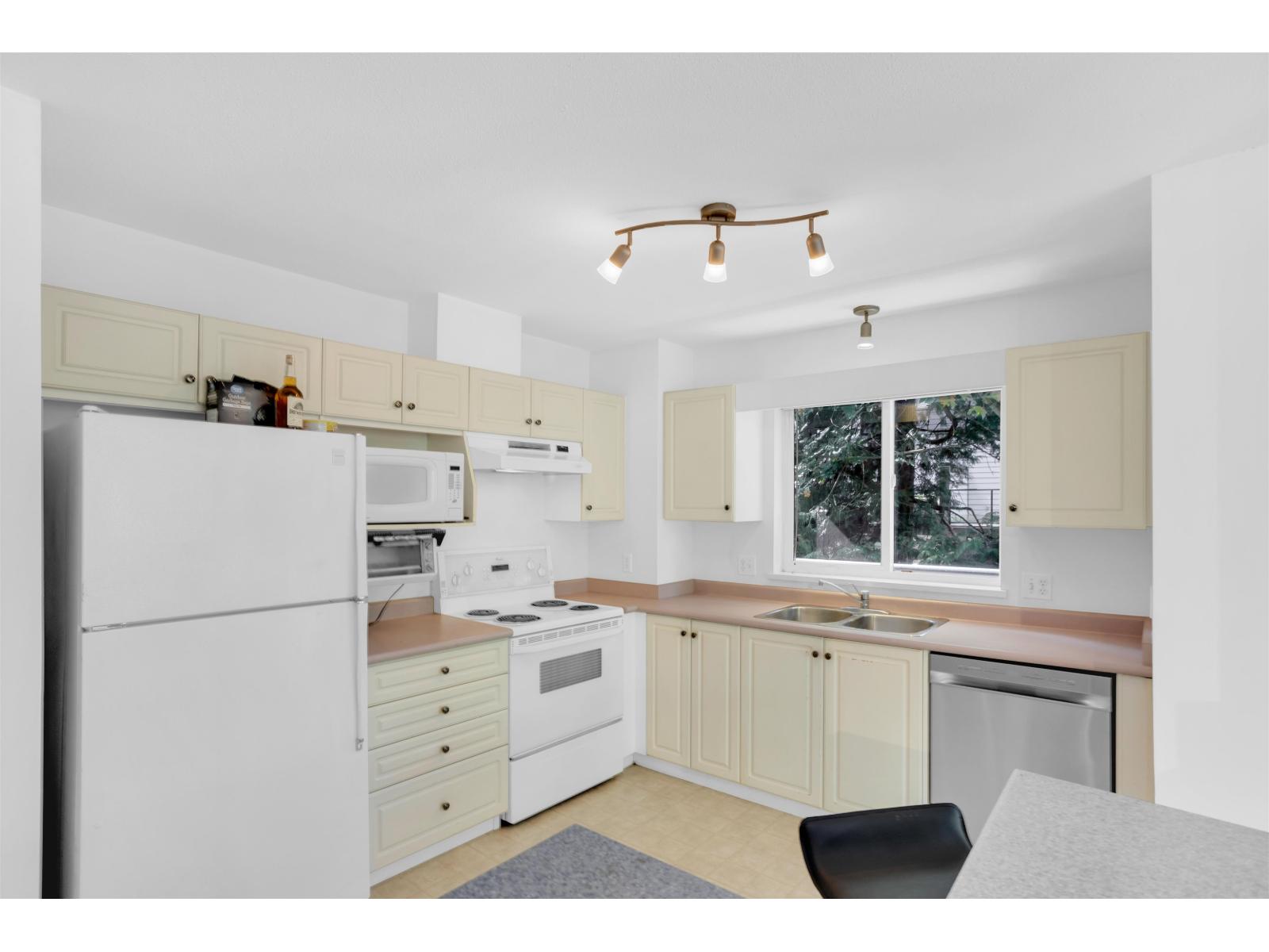 211 33708 King Road, Abbotsford, British Columbia  V2S 8C6 - Photo 6 - R3041634