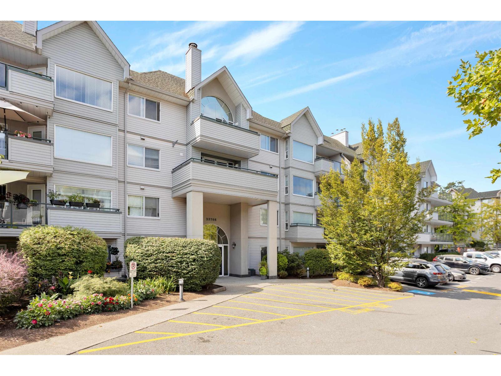 211 33708 King Road, Abbotsford, British Columbia  V2S 8C6 - Photo 2 - R3041634