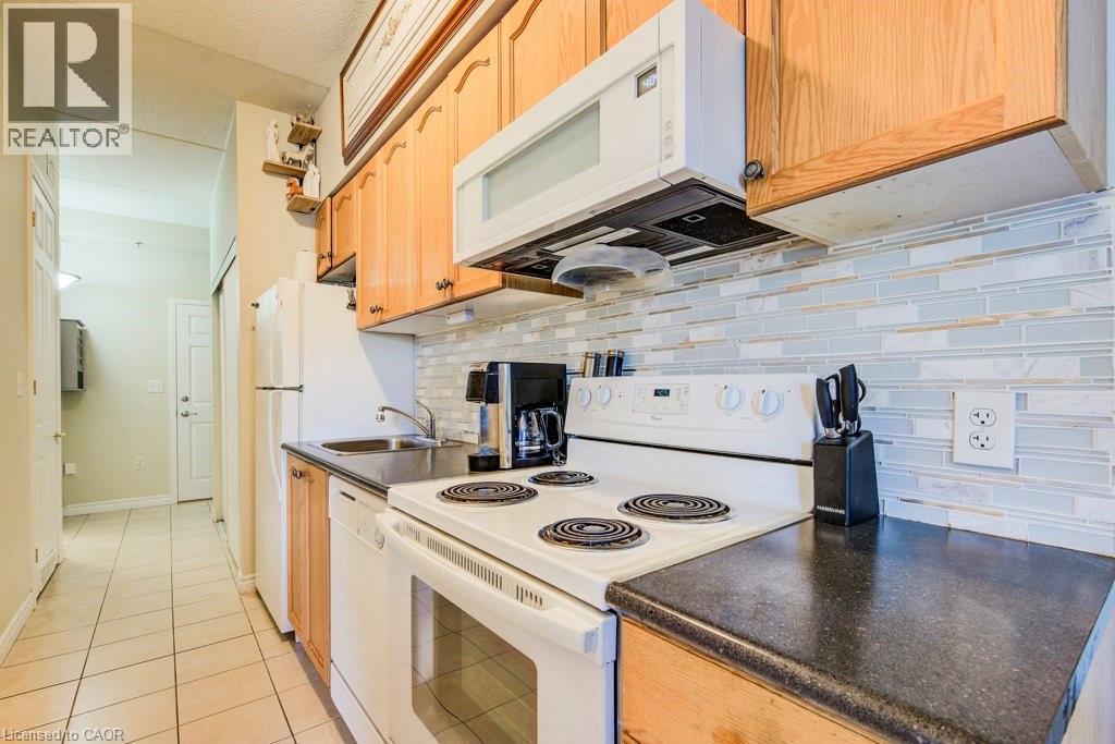 308 Watson Parkway N Unit# 118, Guelph, Ontario  N1E 0G7 - Photo 21 - 40769391
