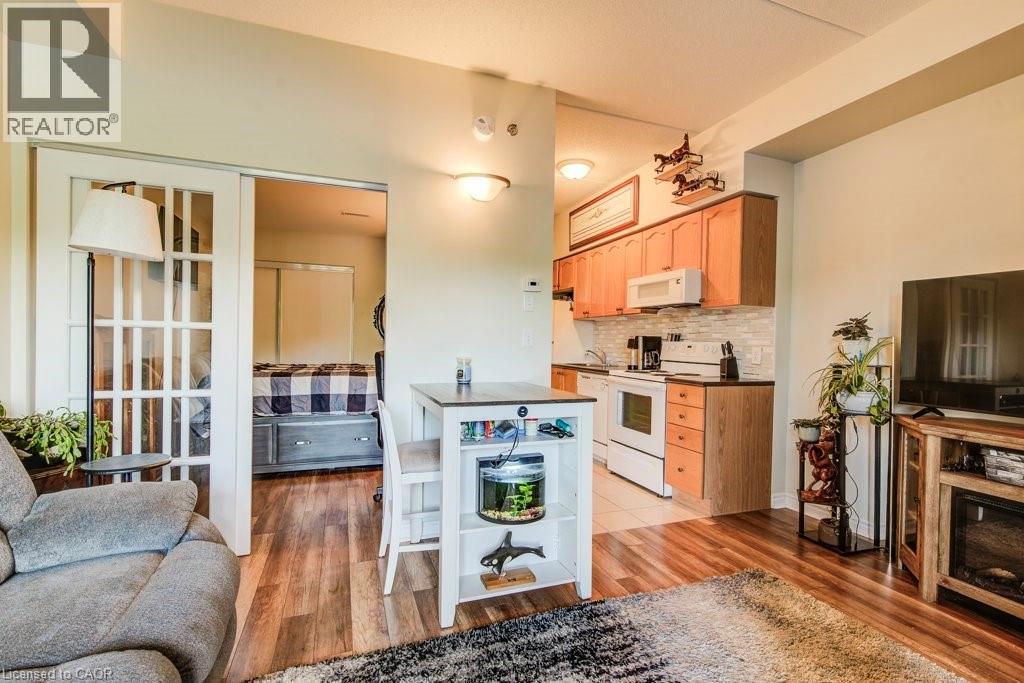 308 Watson Parkway N Unit# 118, Guelph, Ontario  N1E 0G7 - Photo 25 - 40769391