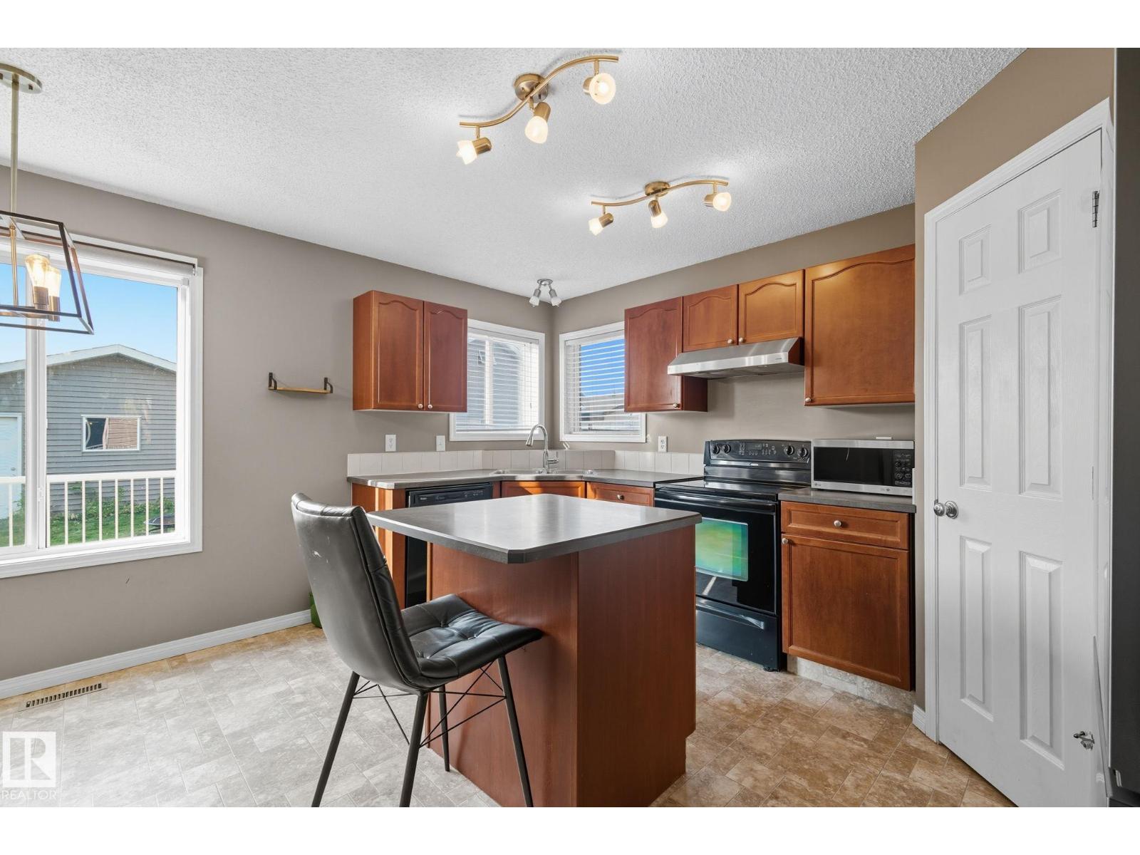 5587 Stevens Cr Nw, Edmonton, Alberta  T6R 0A4 - Photo 14 - E4457792
