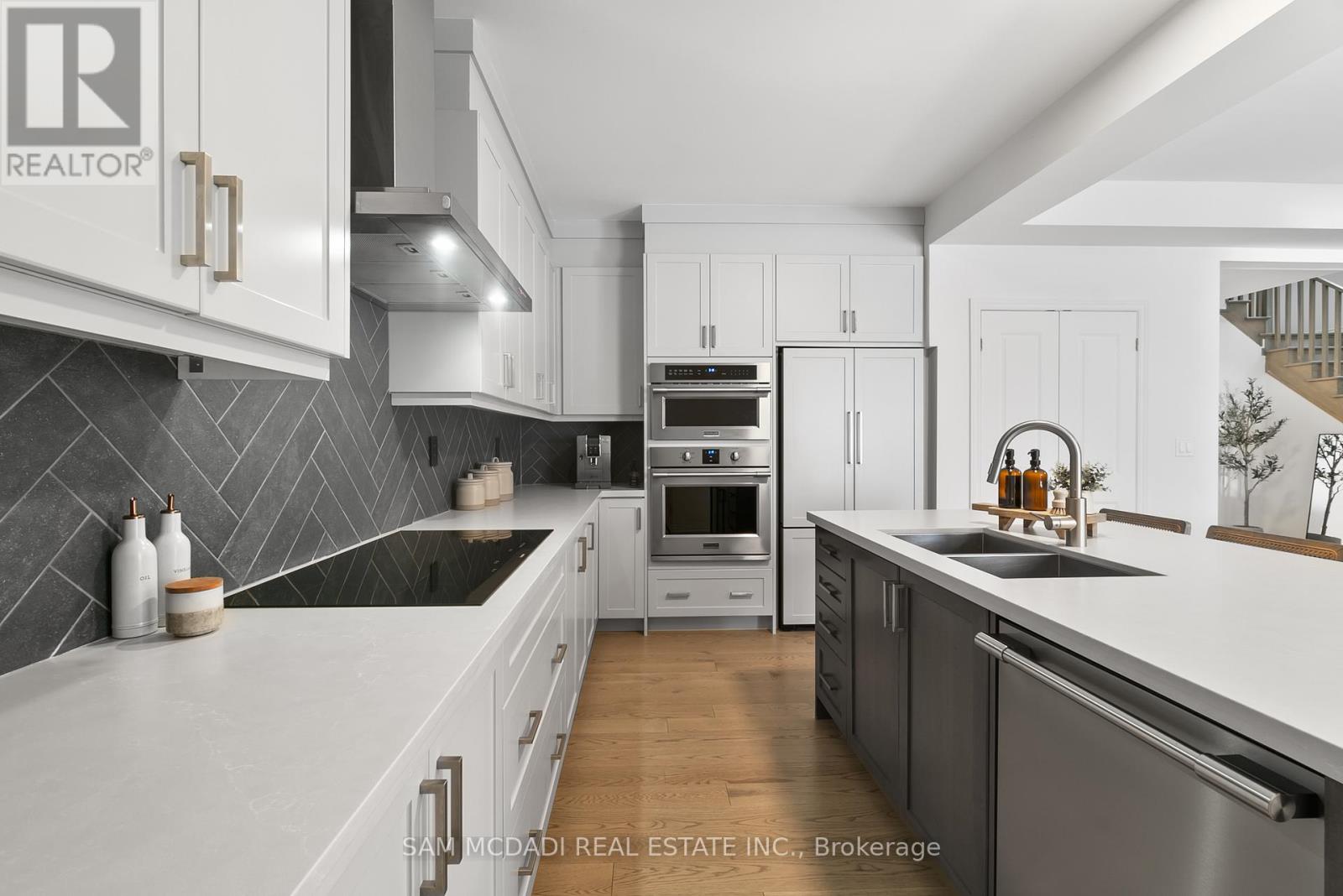 138 Factor Street, Vaughan (Kleinburg), Ontario  L4H 3N5 - Photo 10 - N12403233