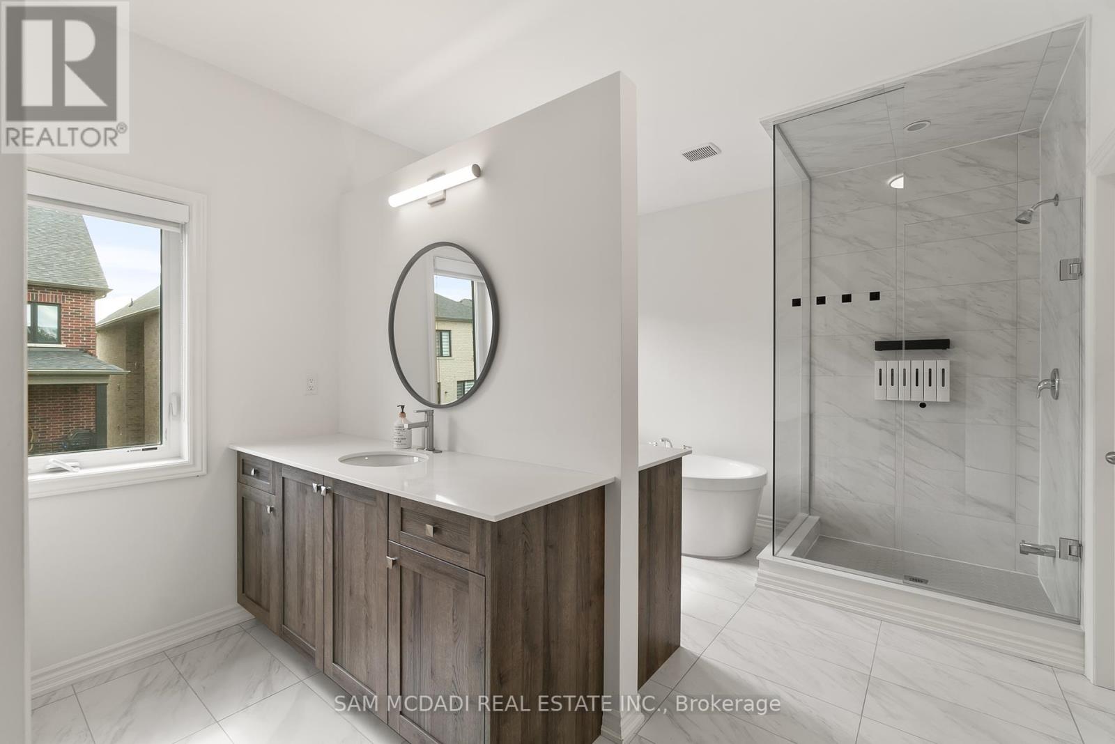138 Factor Street, Vaughan (Kleinburg), Ontario  L4H 3N5 - Photo 22 - N12403233