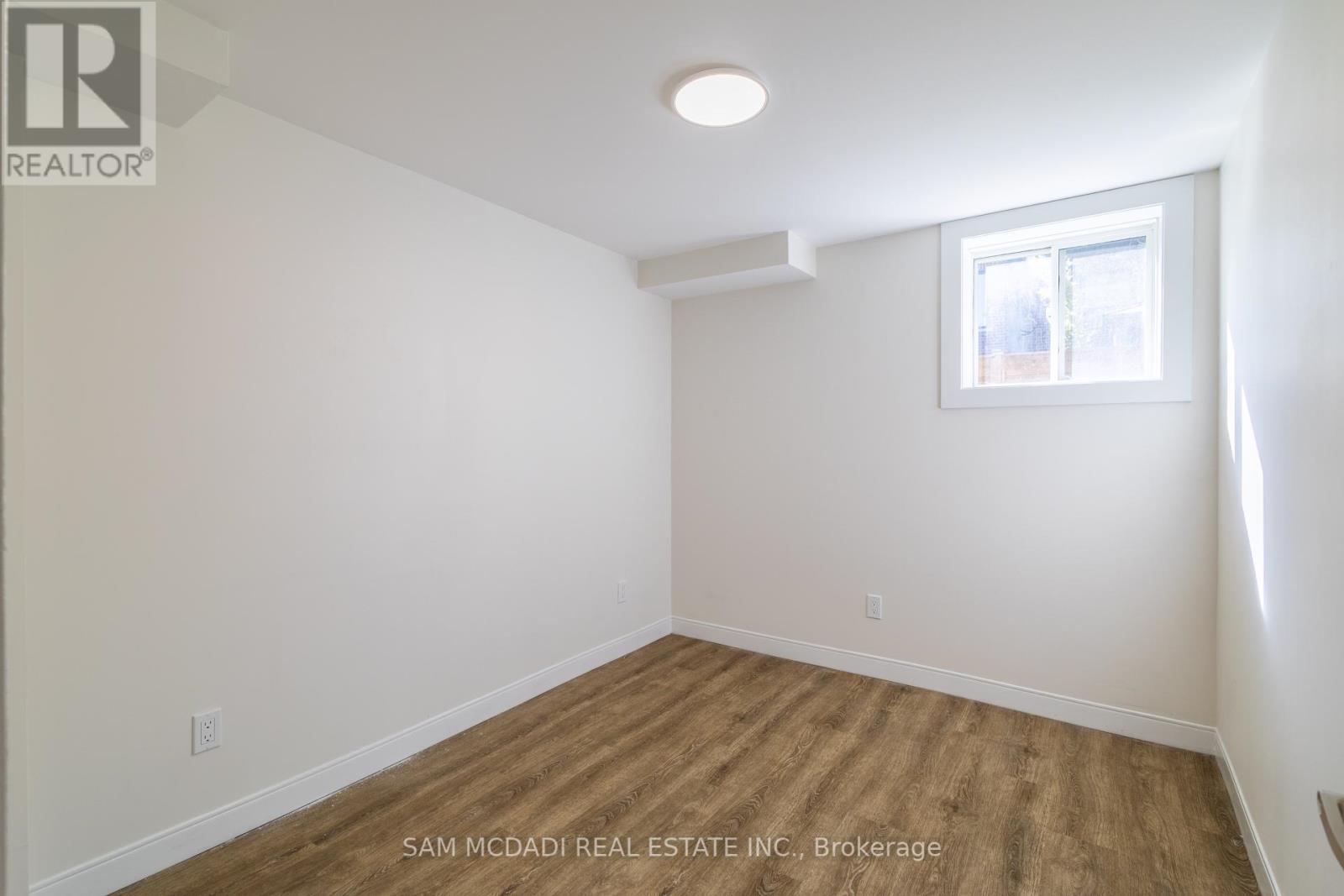 138 Factor Street, Vaughan (Kleinburg), Ontario  L4H 3N5 - Photo 44 - N12403233