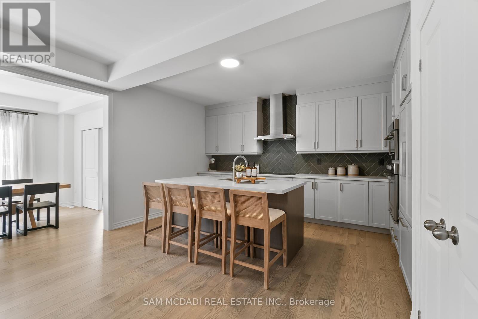 138 Factor Street, Vaughan (Kleinburg), Ontario  L4H 3N5 - Photo 9 - N12403233