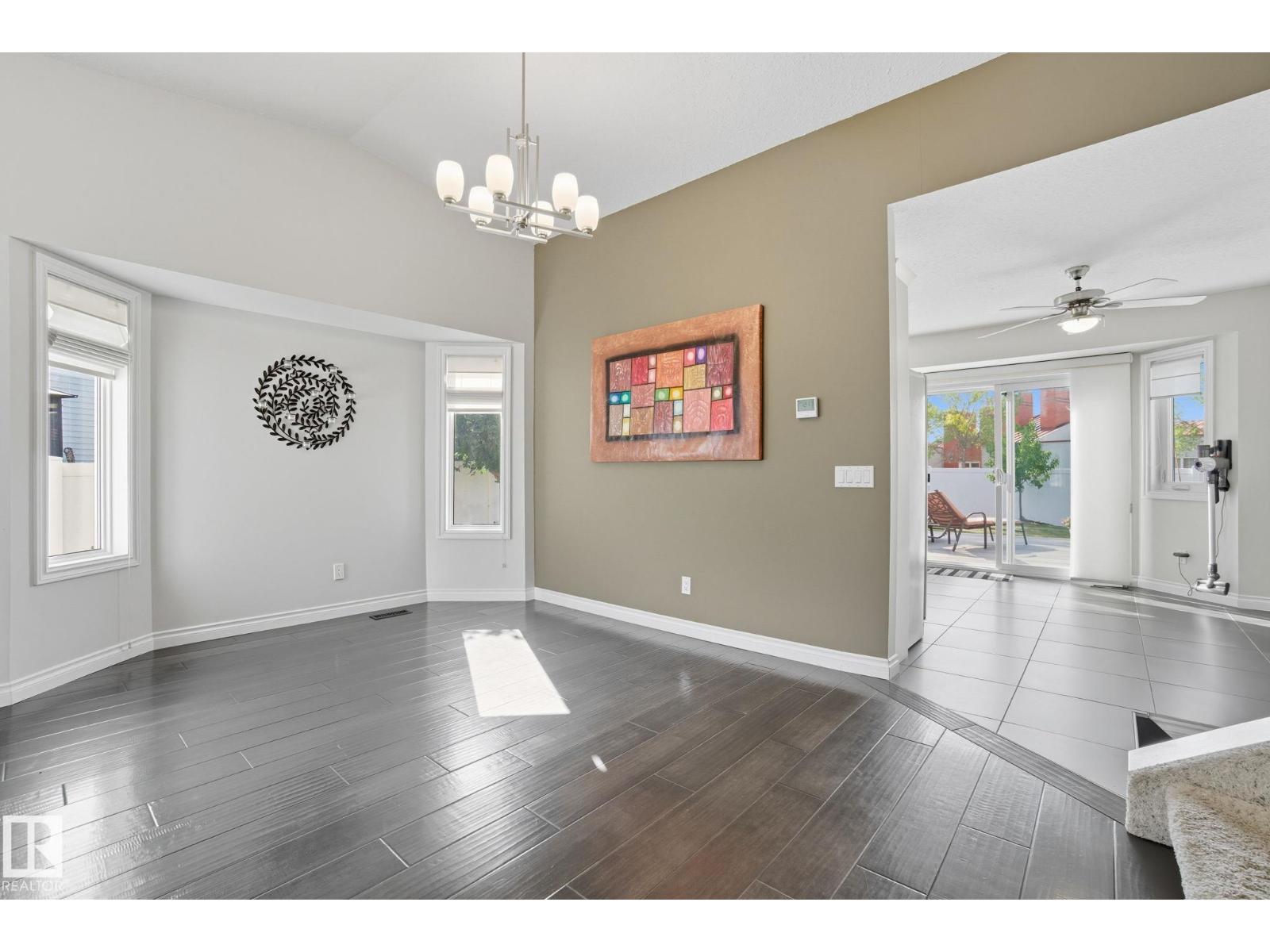 4003 18 Av Nw, Edmonton, Alberta  T6L 3M3 - Photo 11 - E4457793