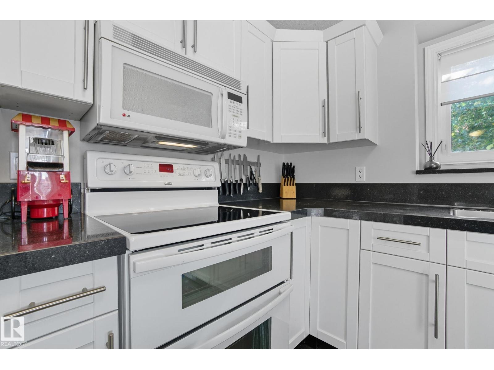 4003 18 Av Nw, Edmonton, Alberta  T6L 3M3 - Photo 17 - E4457793