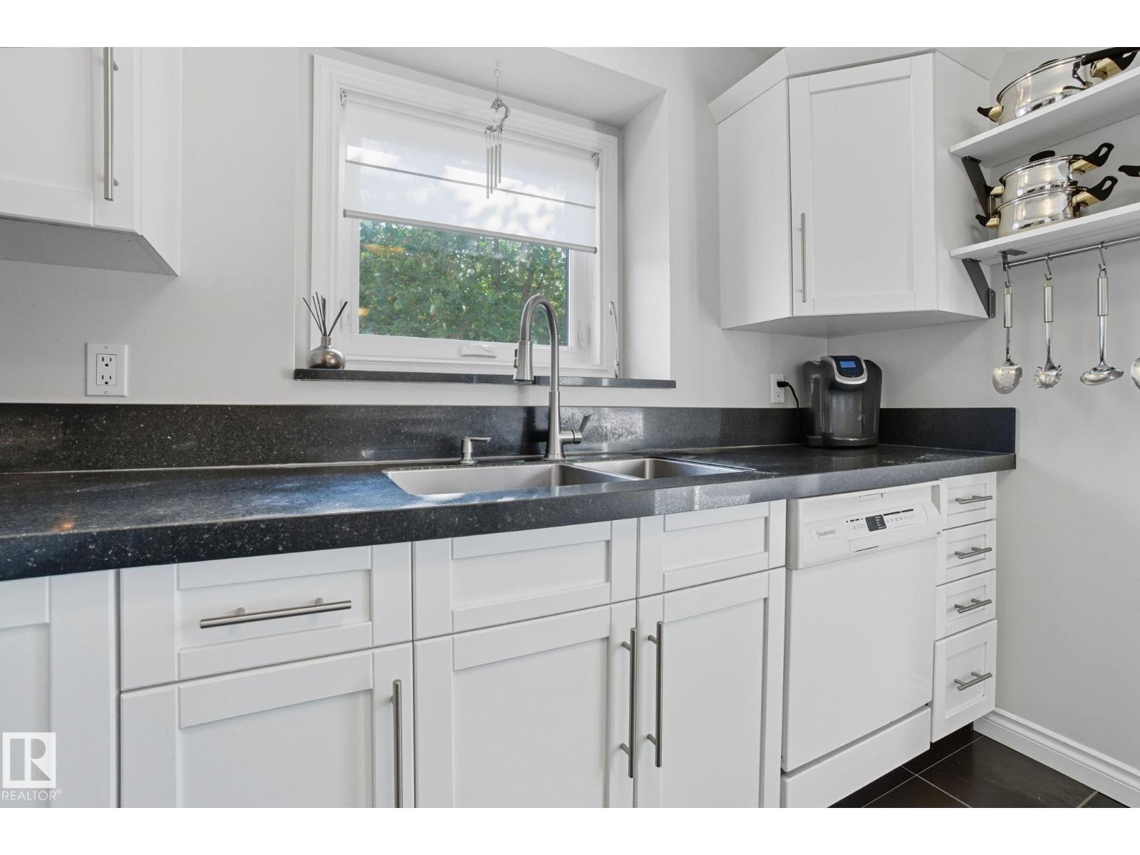 4003 18 Av Nw, Edmonton, Alberta  T6L 3M3 - Photo 18 - E4457793