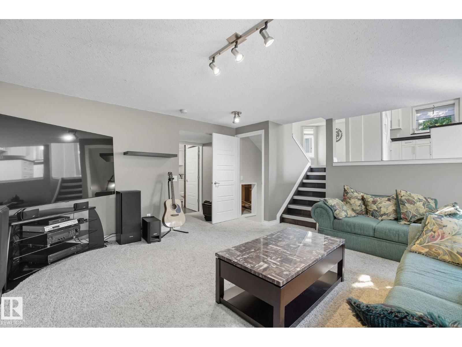 4003 18 Av Nw, Edmonton, Alberta  T6L 3M3 - Photo 35 - E4457793