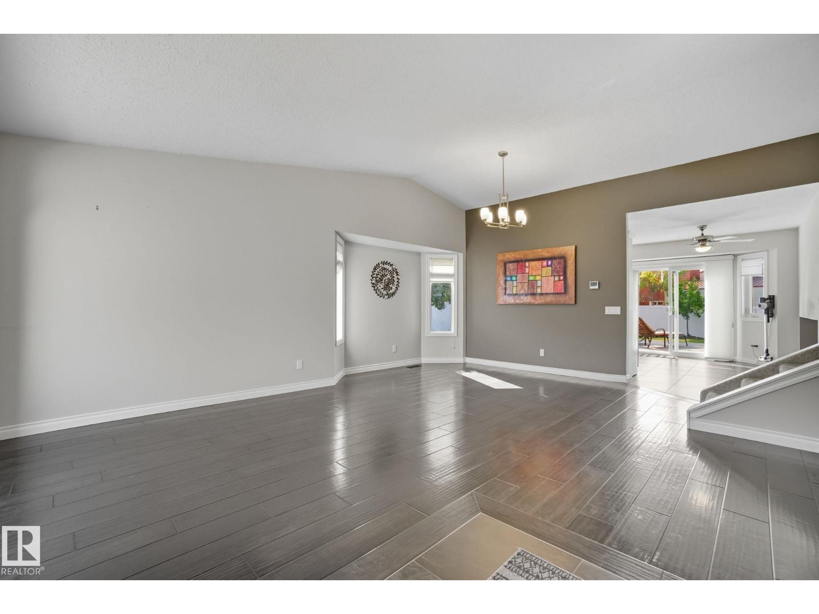 4003 18 Av Nw, Edmonton, Alberta  T6L 3M3 - Photo 6 - E4457793