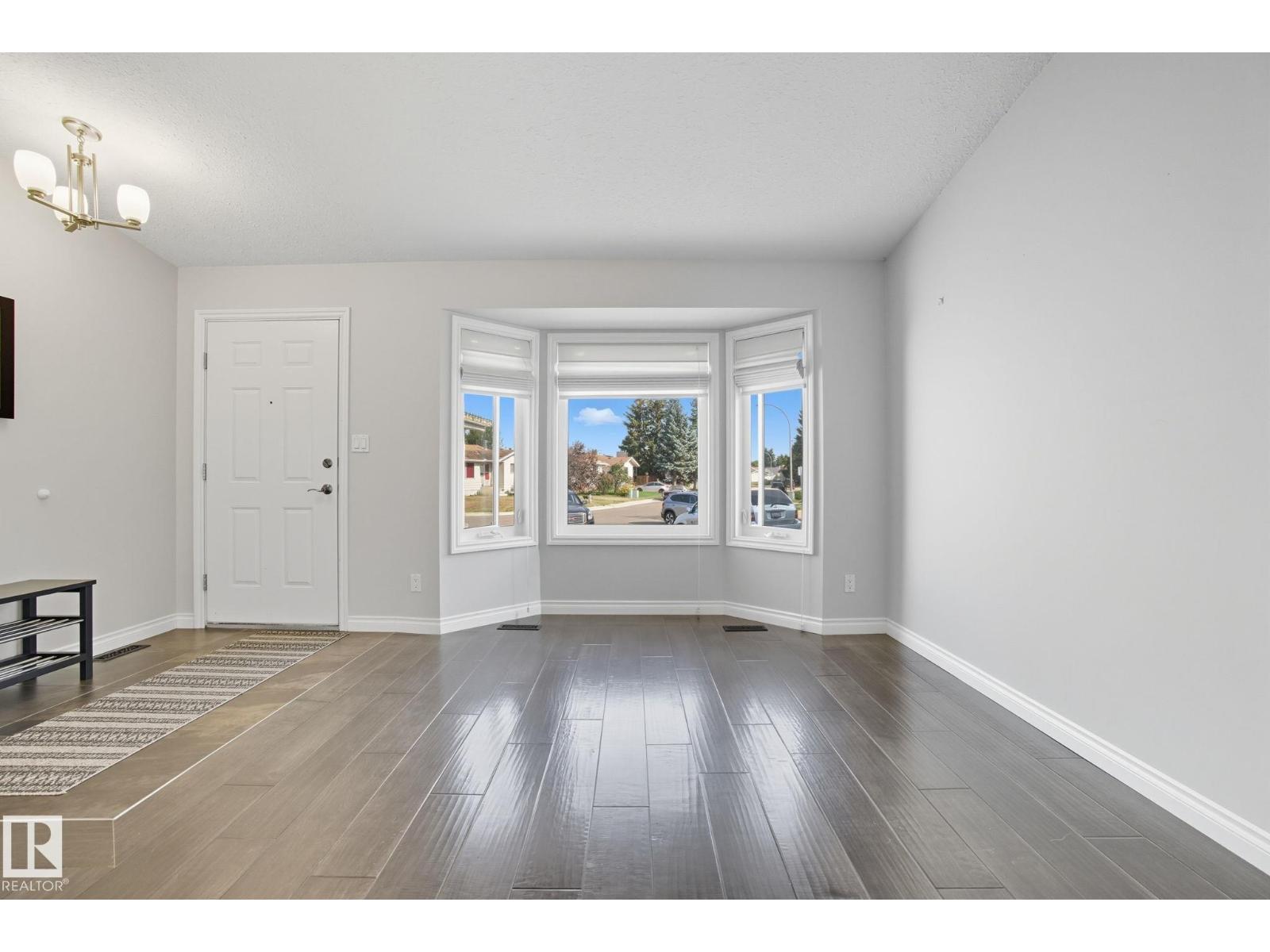 4003 18 Av Nw, Edmonton, Alberta  T6L 3M3 - Photo 8 - E4457793