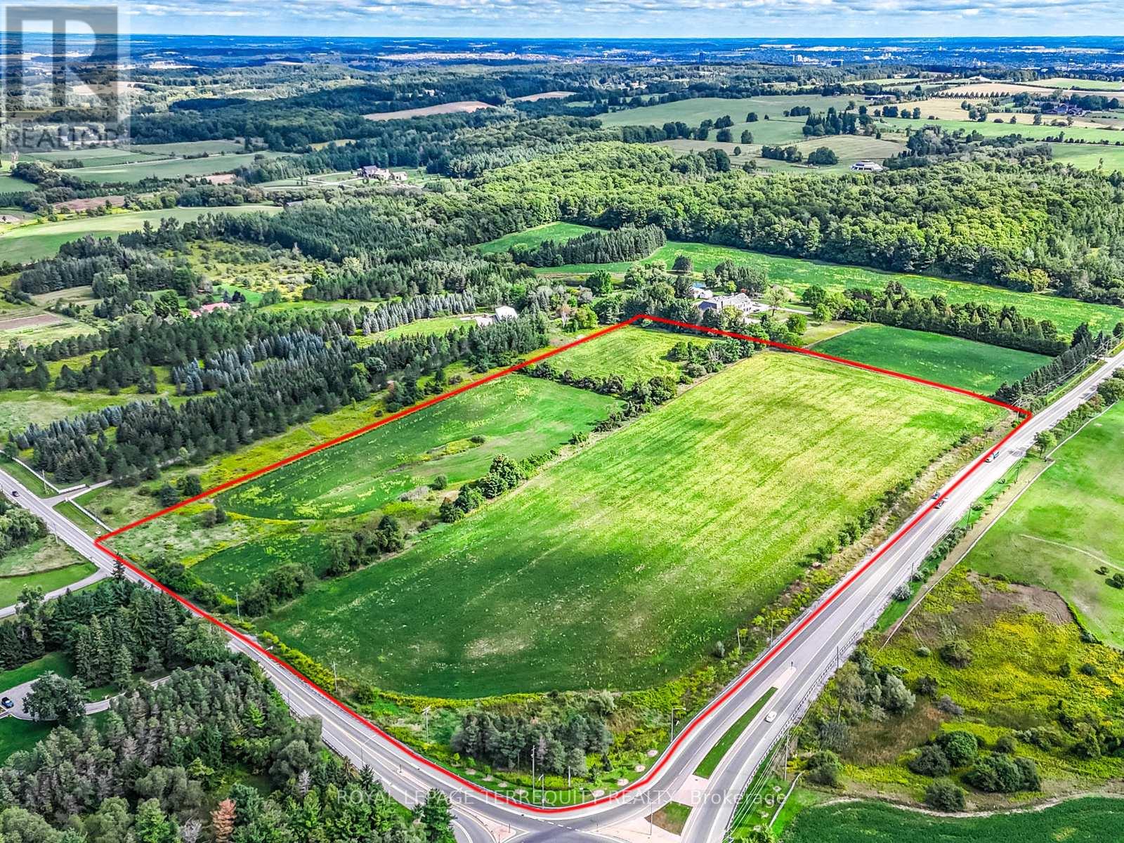 2200 Lloydtown-Aurora Road, King, Ontario  L7B 1K5 - Photo 4 - N12403235