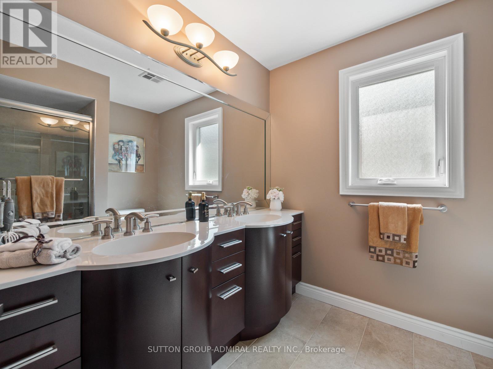 473 Highcliffe Drive, Vaughan, Ontario  L4J 8L3 - Photo 31 - N12403360