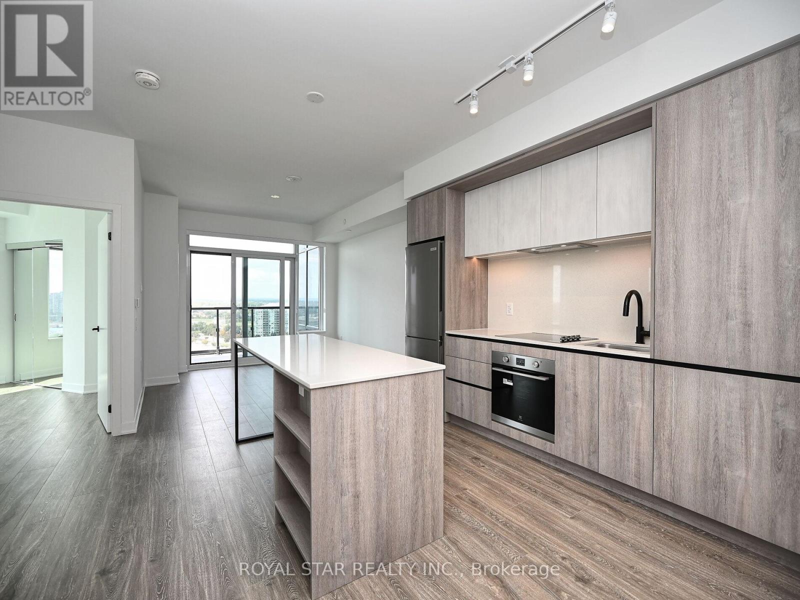 1706 - 2495 Eglinton Avenue W, Mississauga, Ontario  L5M 2T2 - Photo 18 - W12397934