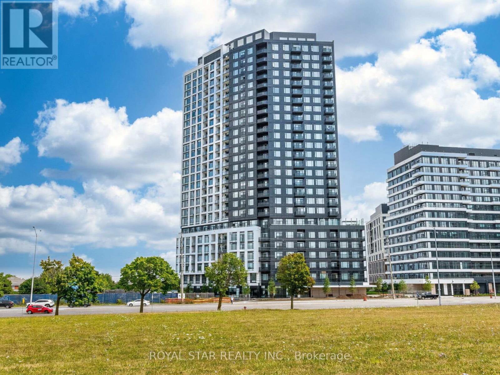 1706 - 2495 Eglinton Avenue W, Mississauga, Ontario  L5M 2T2 - Photo 3 - W12397934
