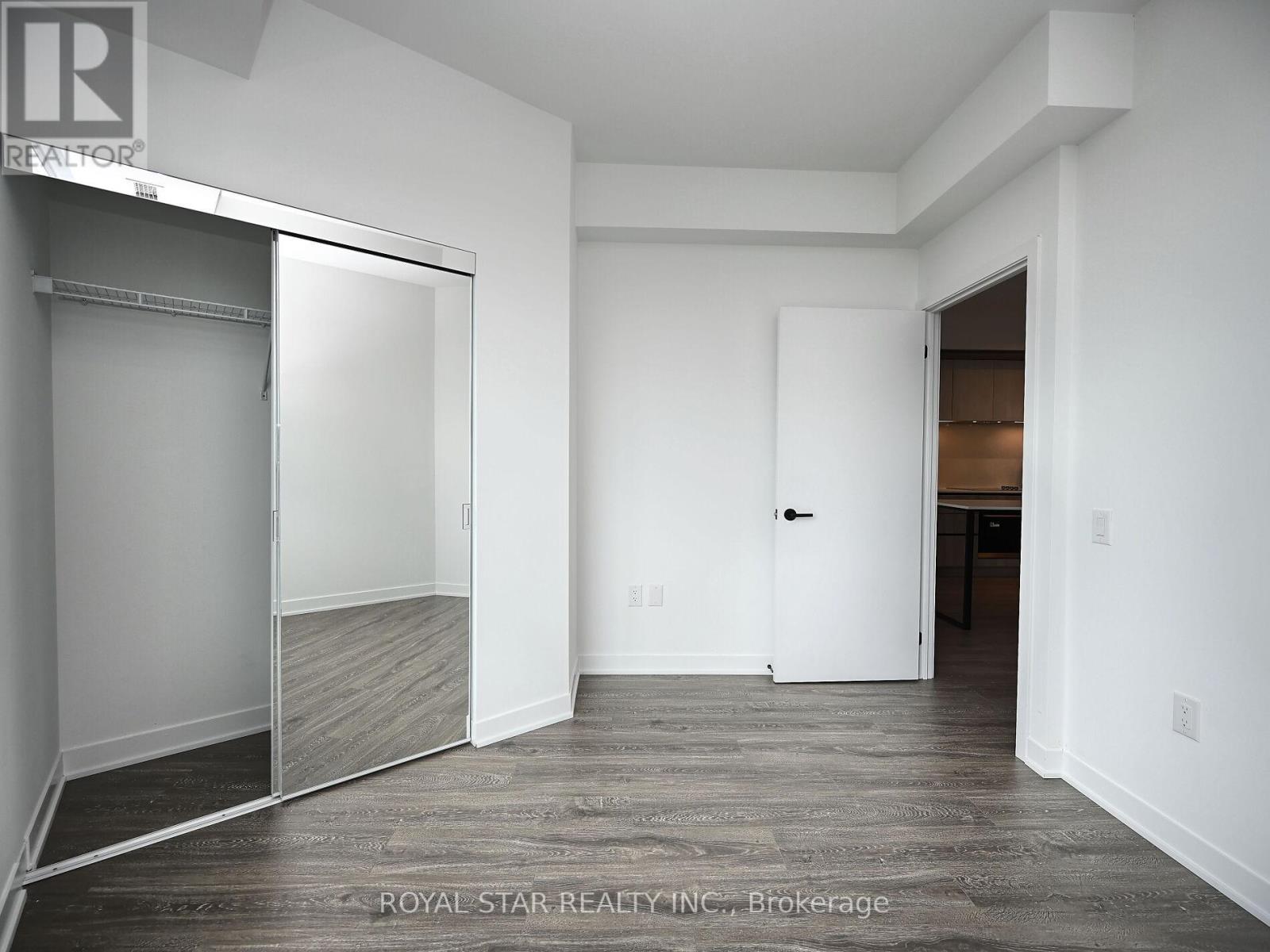 1706 - 2495 Eglinton Avenue W, Mississauga, Ontario  L5M 2T2 - Photo 38 - W12397934