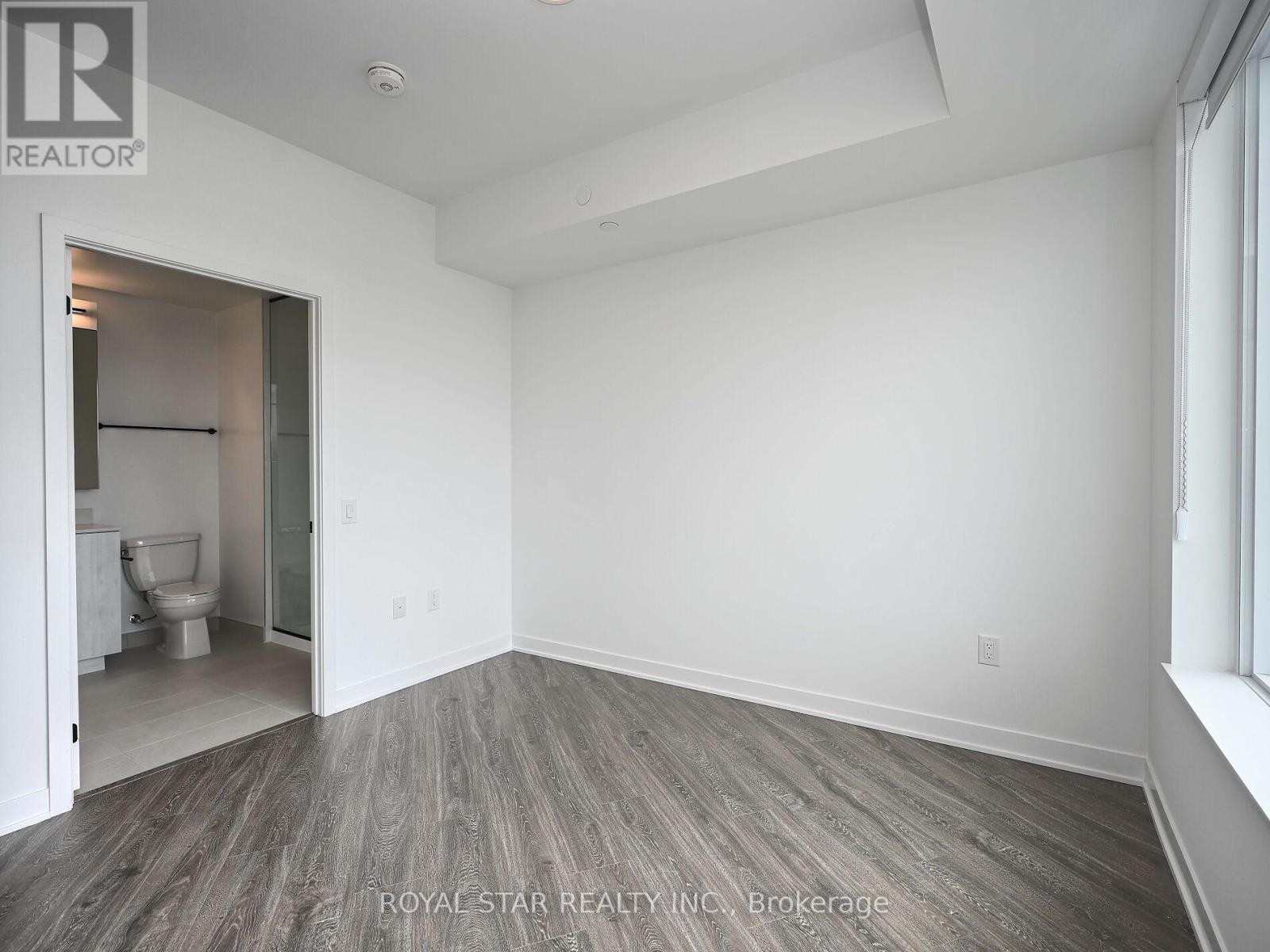 1706 - 2495 Eglinton Avenue W, Mississauga, Ontario  L5M 2T2 - Photo 33 - W12397934