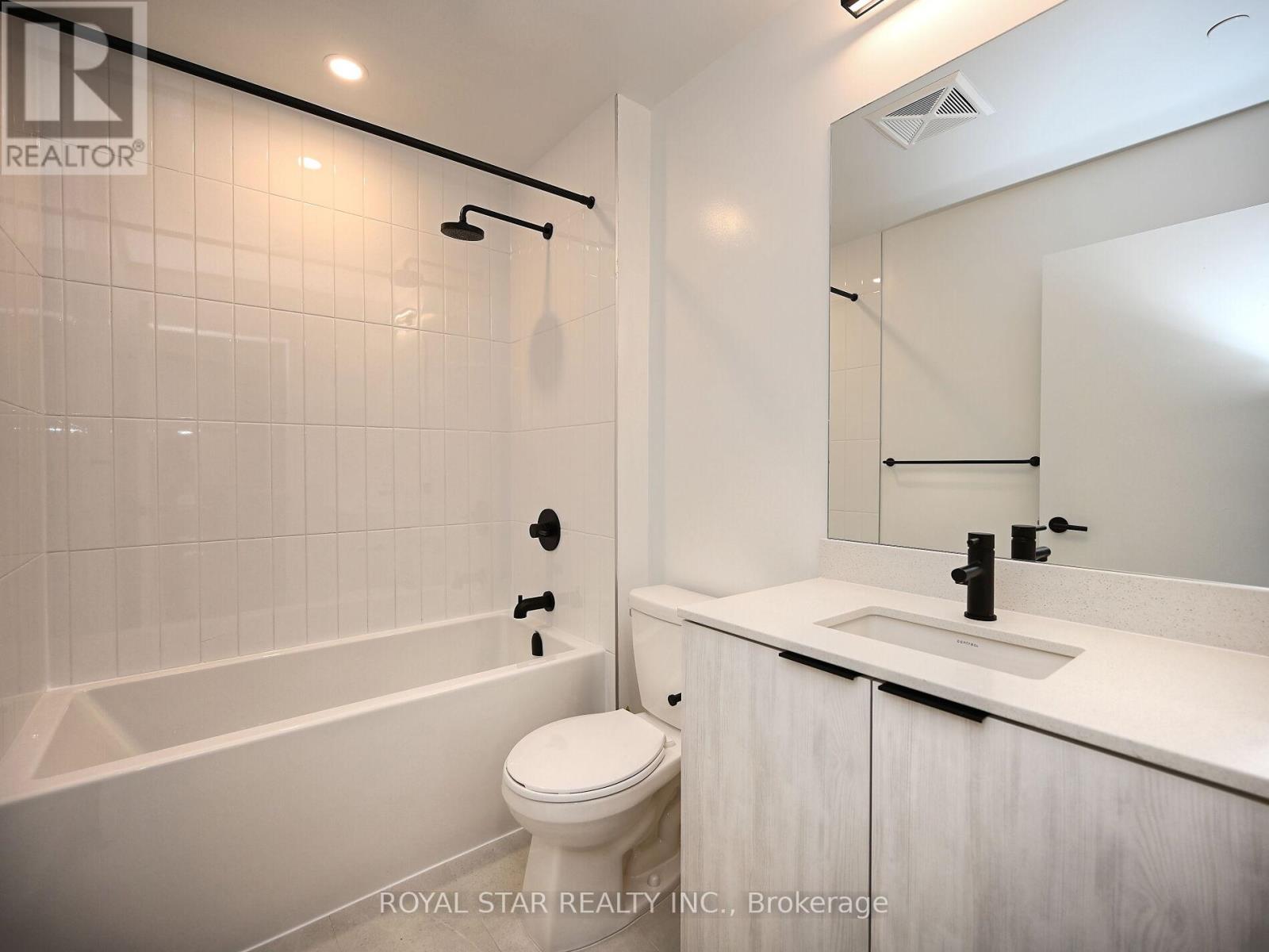 1706 - 2495 Eglinton Avenue W, Mississauga, Ontario  L5M 2T2 - Photo 26 - W12397934