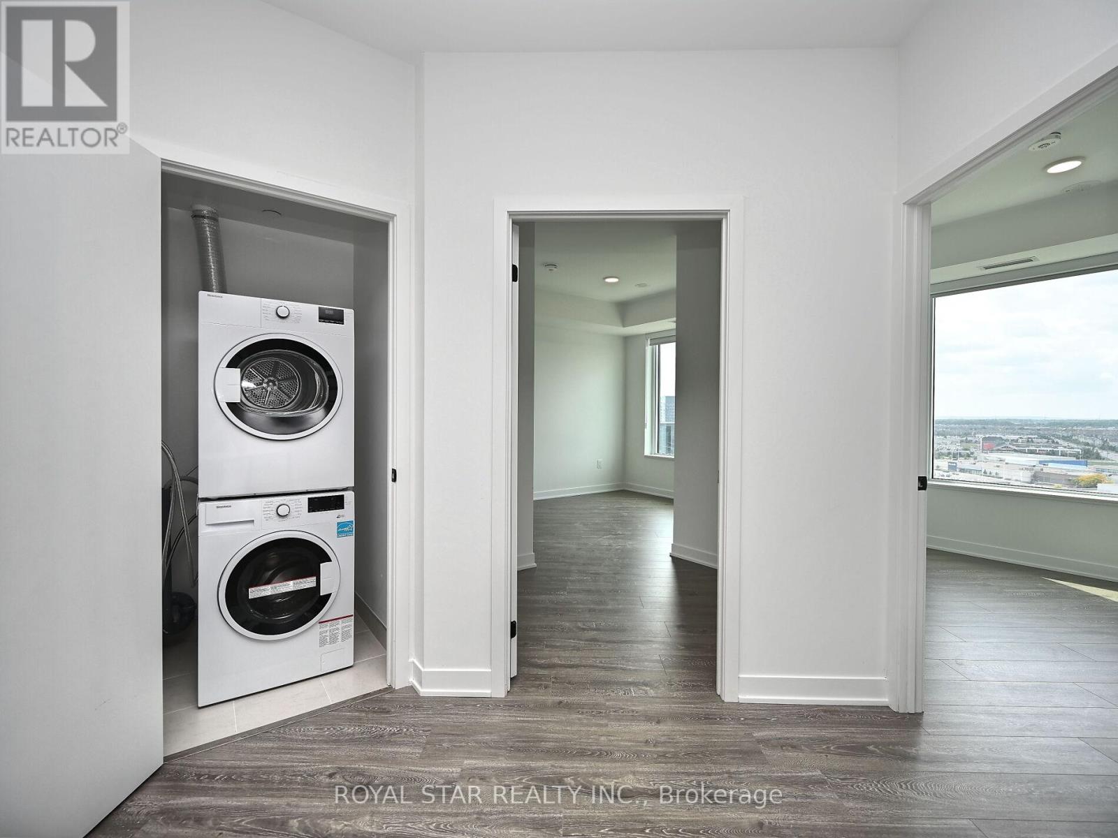 1706 - 2495 Eglinton Avenue W, Mississauga, Ontario  L5M 2T2 - Photo 28 - W12397934