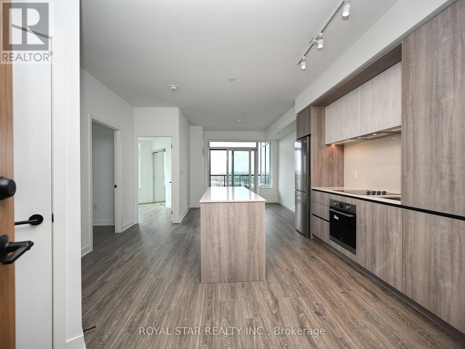 1706 - 2495 Eglinton Avenue W, Mississauga, Ontario  L5M 2T2 - Photo 7 - W12397934
