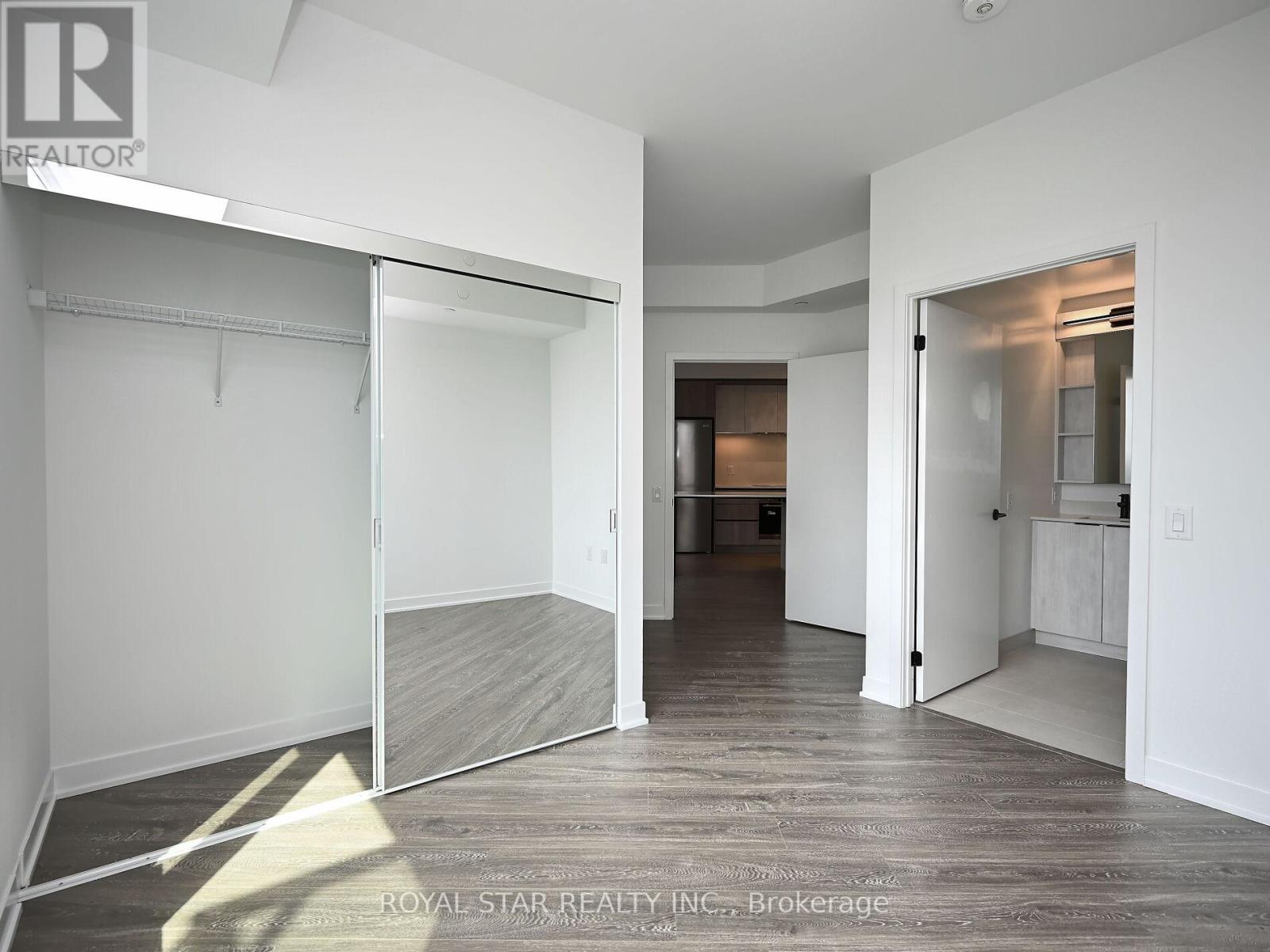 1706 - 2495 Eglinton Avenue W, Mississauga, Ontario  L5M 2T2 - Photo 32 - W12397934