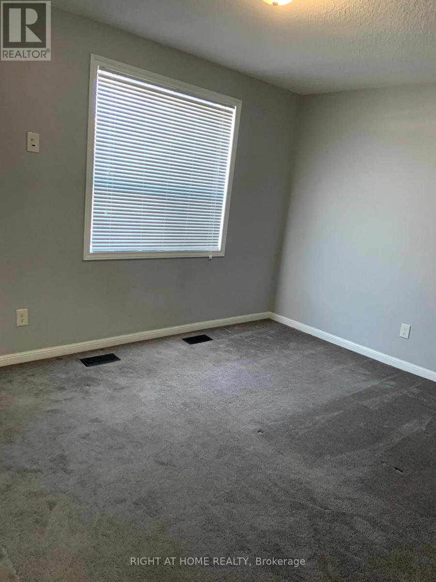 2025 Dufferin Street, Toronto (Caledonia-Fairbank), Ontario  M6E 3R3 - Photo 24 - W12403245