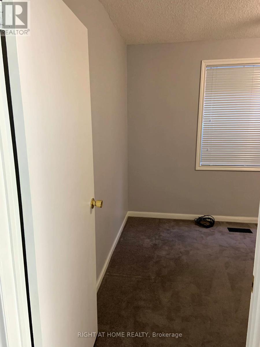 2025 Dufferin Street, Toronto (Caledonia-Fairbank), Ontario  M6E 3R3 - Photo 26 - W12403245