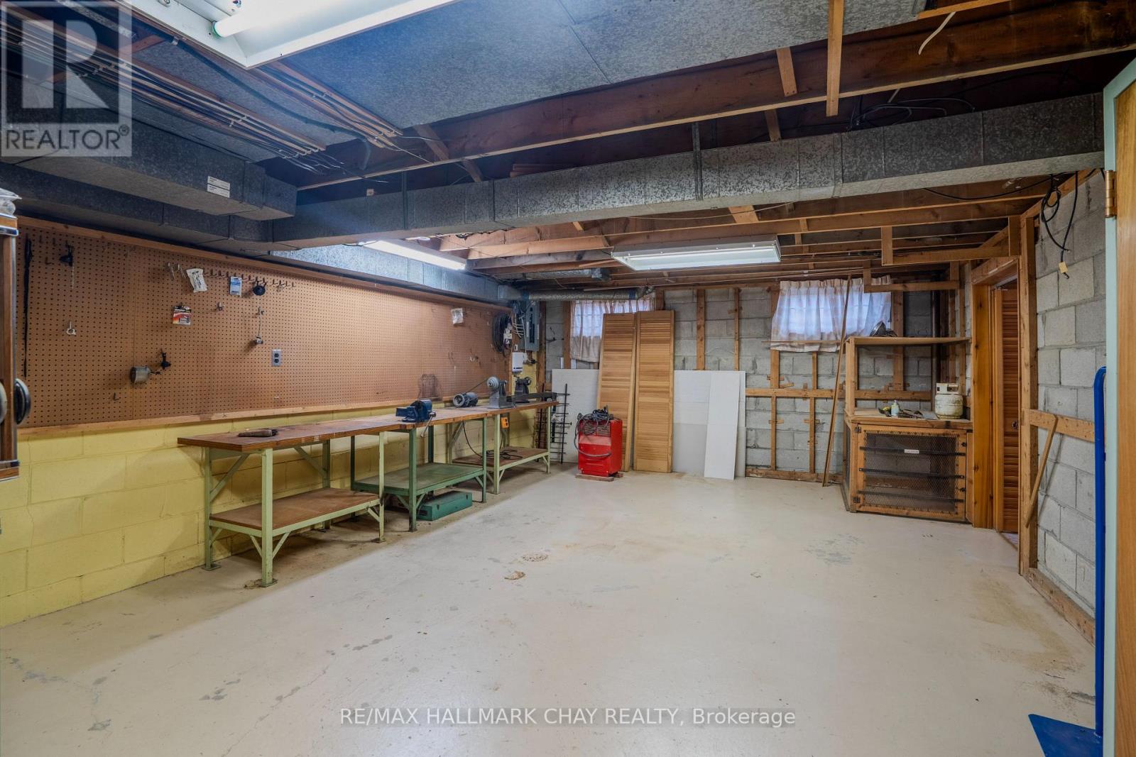3 Alicewood Court, Toronto, Ontario  M9V 3Y1 - Photo 21 - W12403349