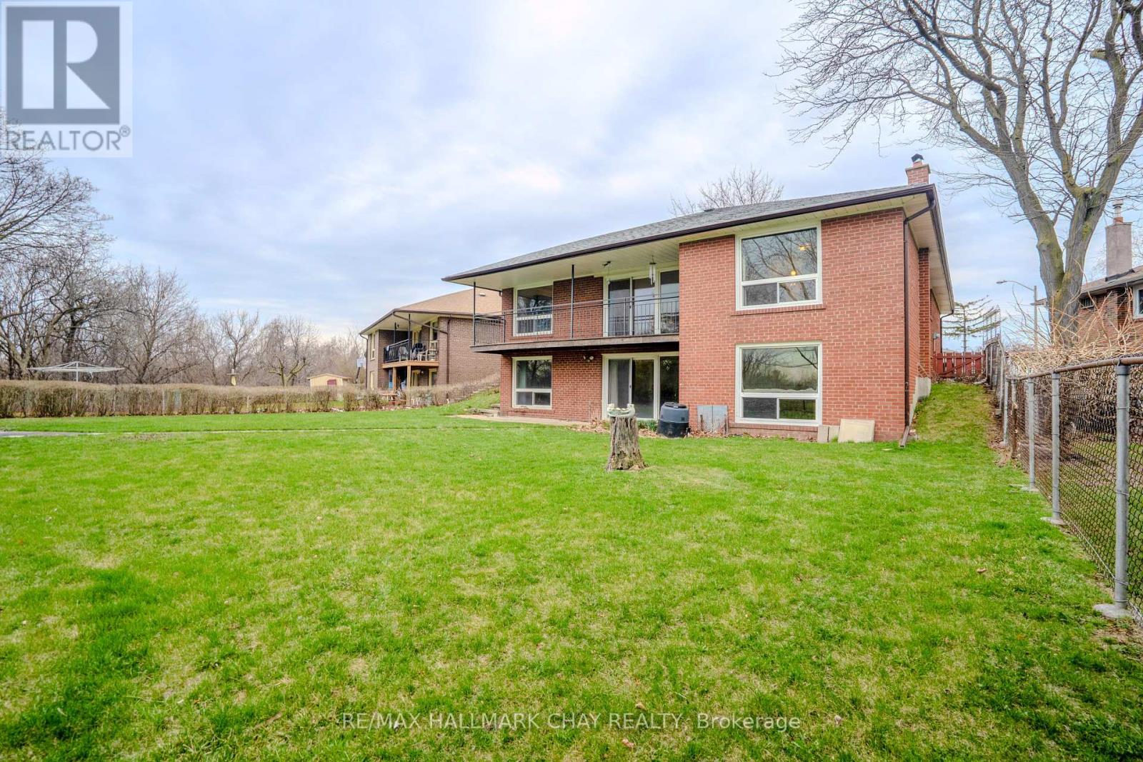 3 Alicewood Court, Toronto, Ontario  M9V 3Y1 - Photo 36 - W12403349