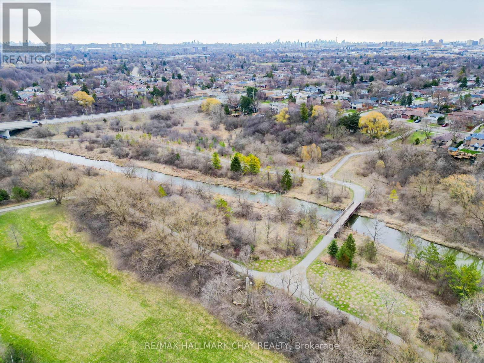 3 Alicewood Court, Toronto, Ontario  M9V 3Y1 - Photo 39 - W12403349