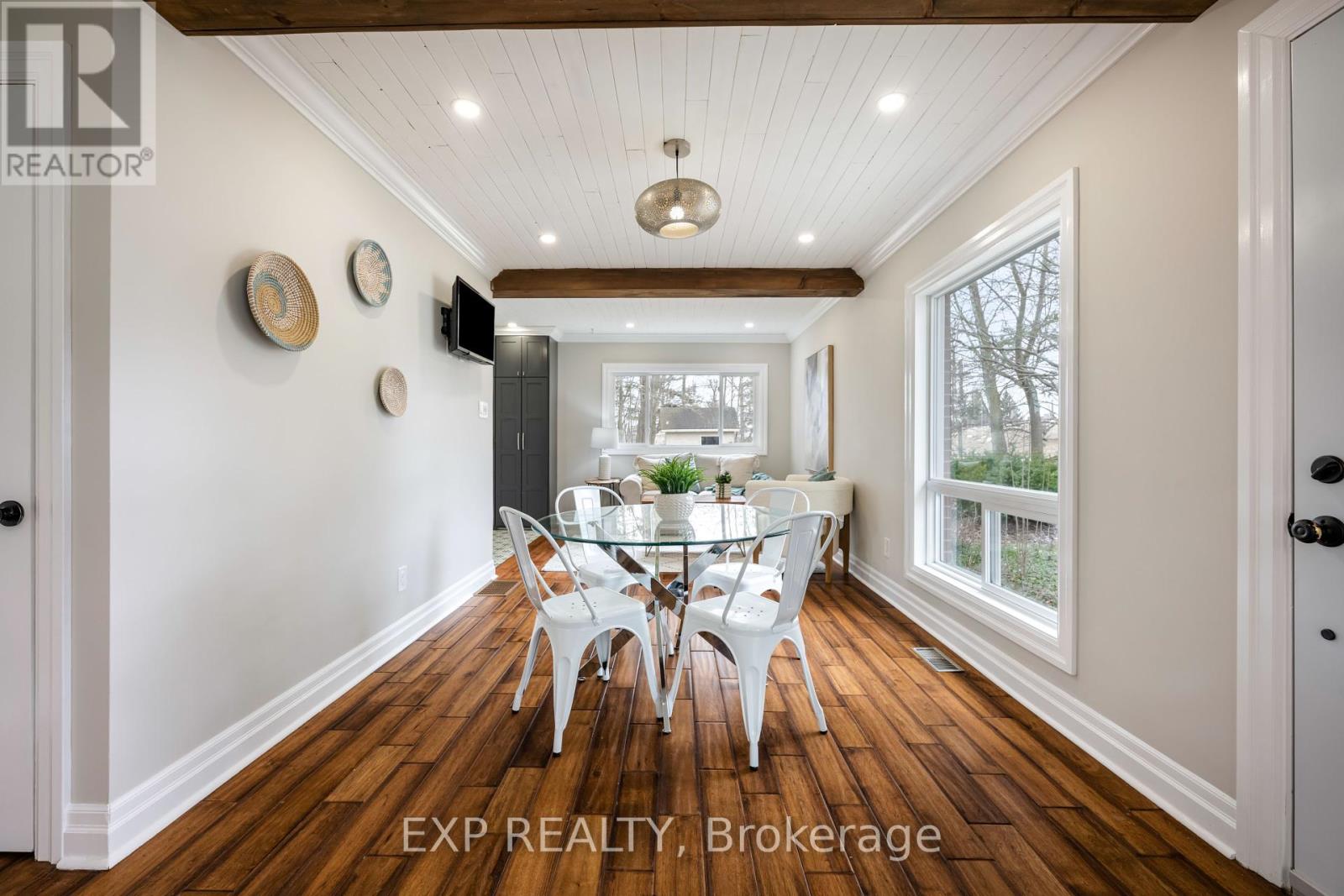 21 Veterans Way, Orangeville, Ontario  L9W 2Z1 - Photo 6 - W12403363