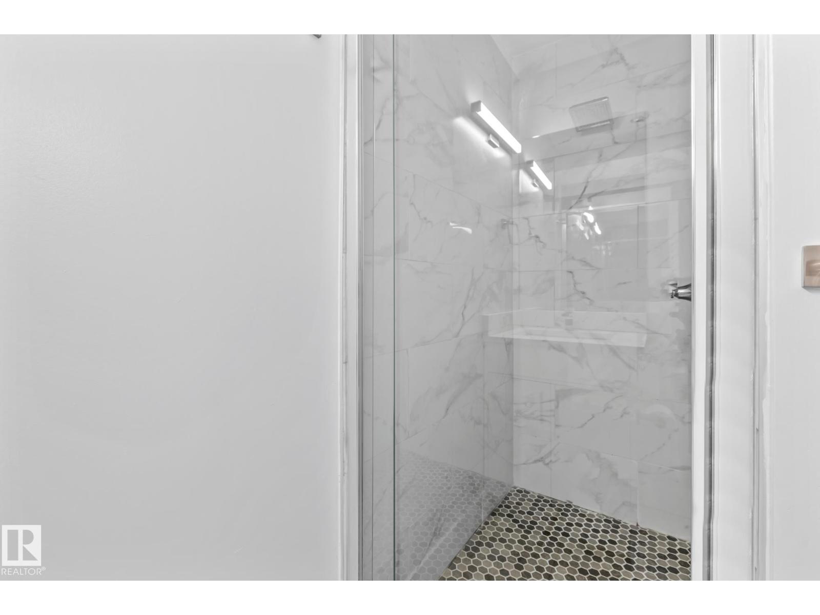 11420 112 Av Nw, Edmonton, Alberta  T5G 0H6 - Photo 24 - E4457795