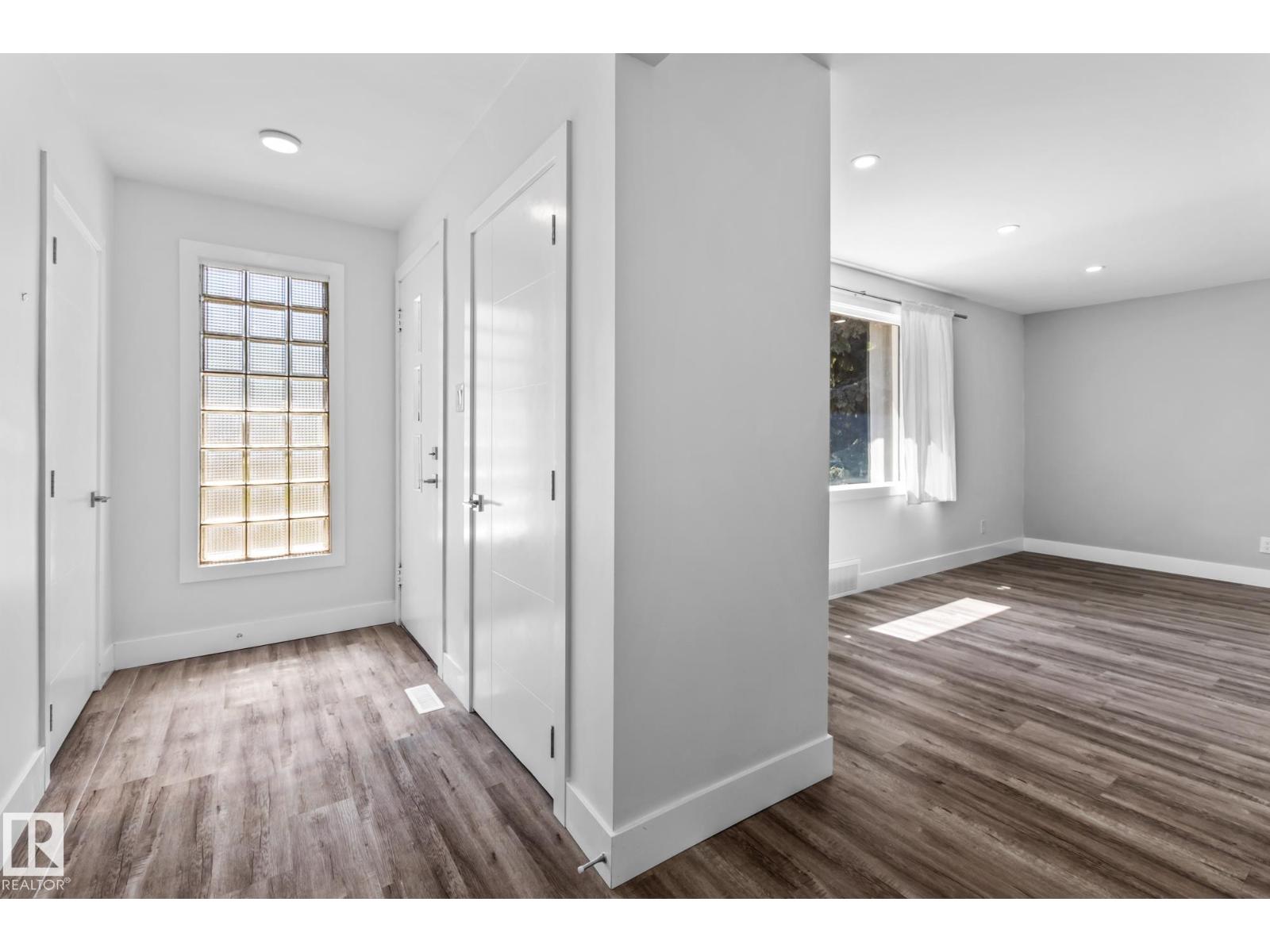 11420 112 Av Nw, Edmonton, Alberta  T5G 0H6 - Photo 4 - E4457795