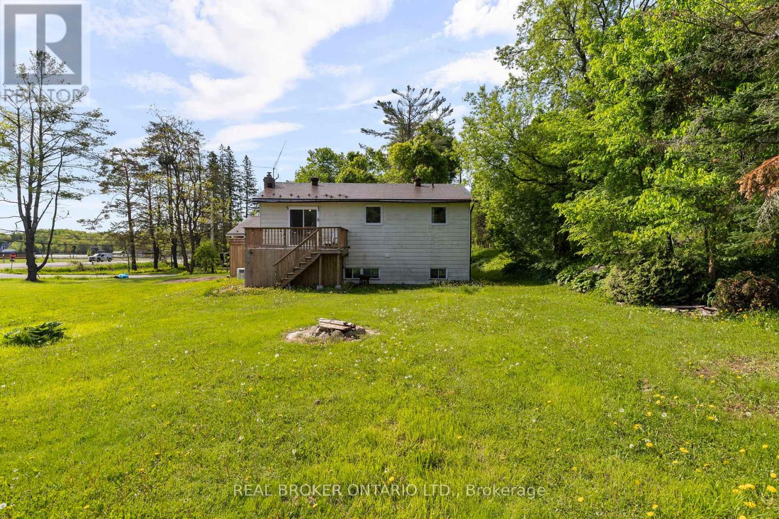 180 Bakery Lane, Gravenhurst, Ontario  P1P 1R2 - Photo 28 - X12403300
