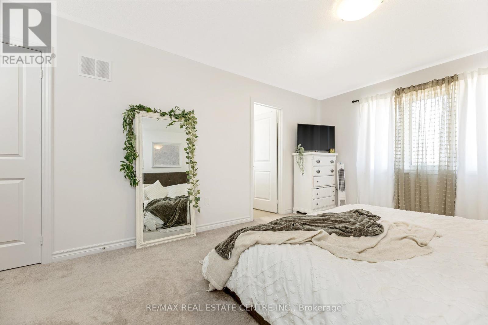 322 Russell Street, Southgate, Ontario  N0C 1B0 - Photo 18 - X12403308