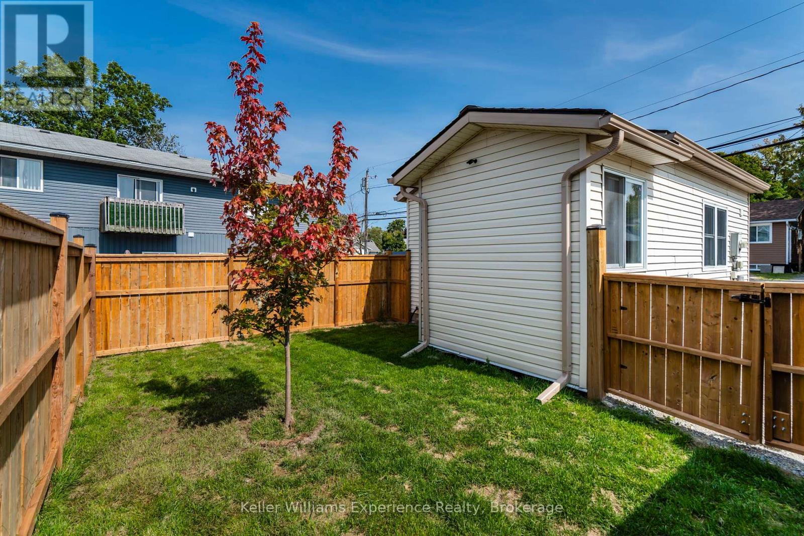 10 Levi Simon Trail, Penetanguishene, Ontario L9M 1A4 - Photo 13 - S12403552