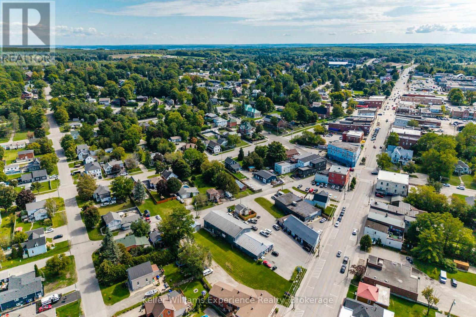 10 Levi Simon Trail, Penetanguishene, Ontario L9M 1A4 - Photo 19 - S12403552