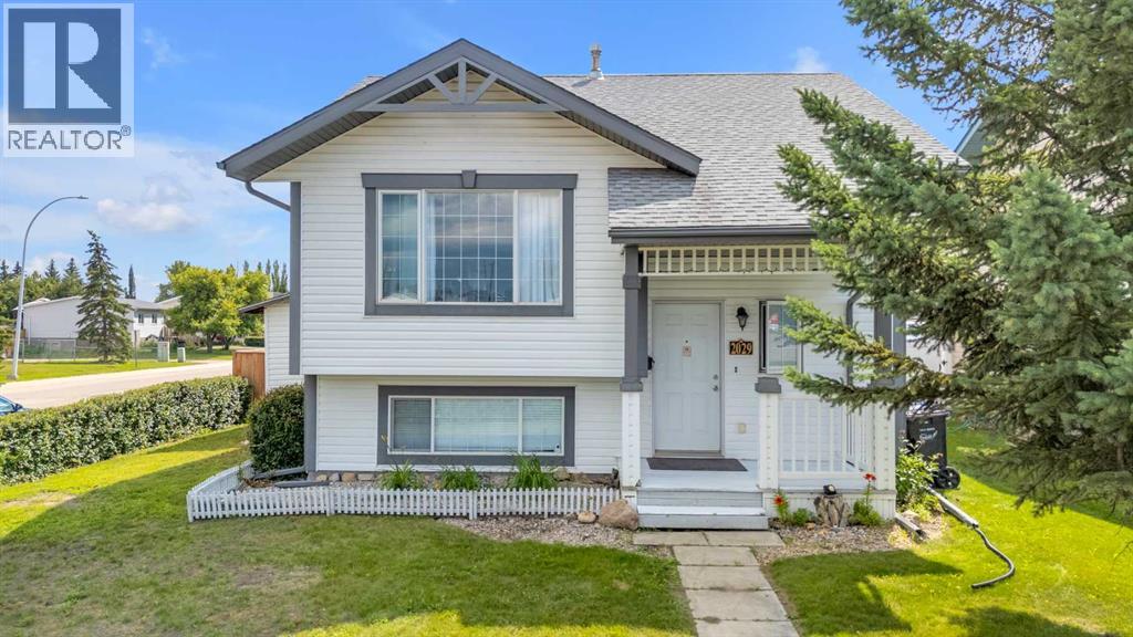 Property at 2029 Minto Street image 1