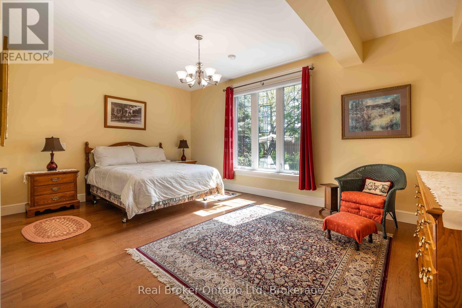 361 Balmy Beach Road, Georgian Bluffs, Ontario  N4K 5N4 - Photo 32 - X12403583