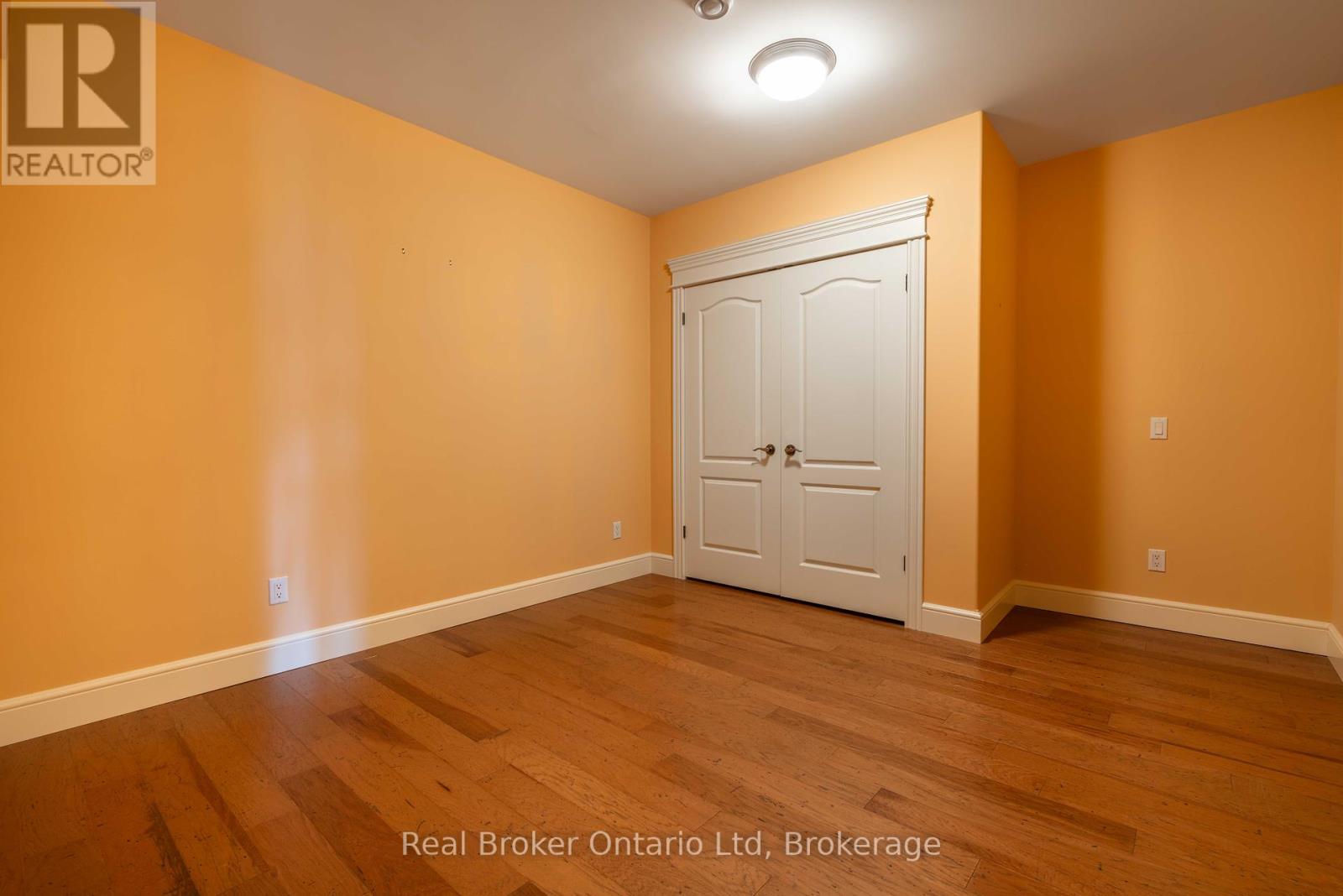 361 Balmy Beach Road, Georgian Bluffs, Ontario  N4K 5N4 - Photo 36 - X12403583