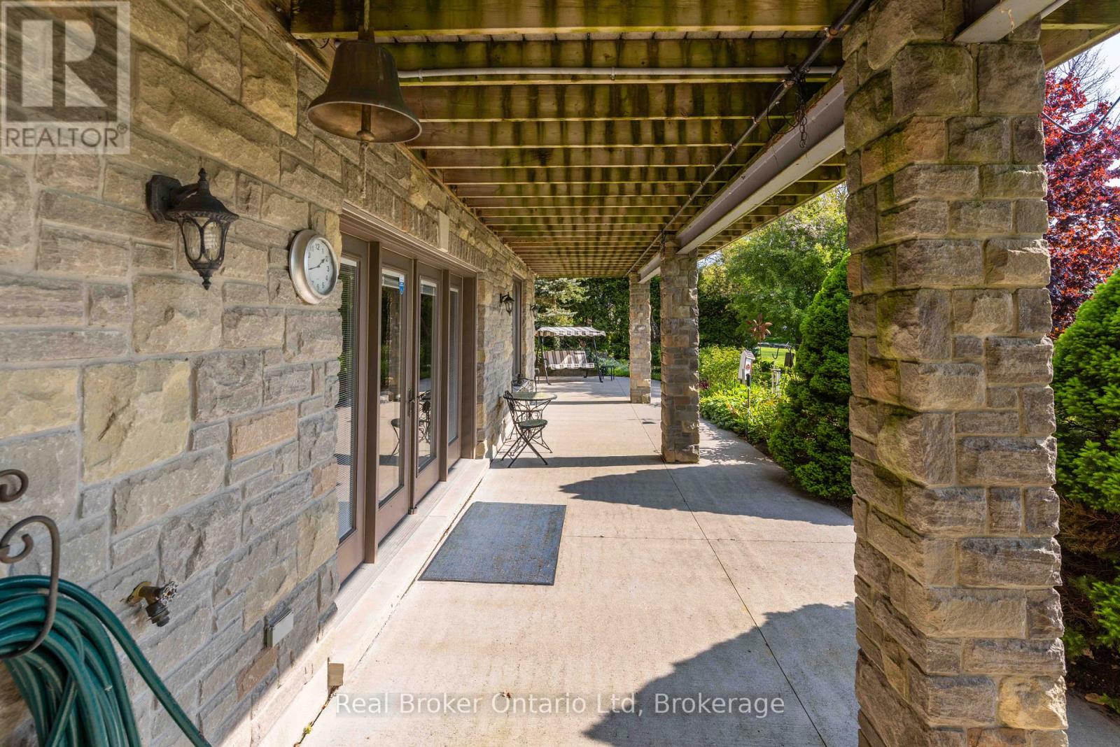 361 Balmy Beach Road, Georgian Bluffs, Ontario  N4K 5N4 - Photo 40 - X12403583